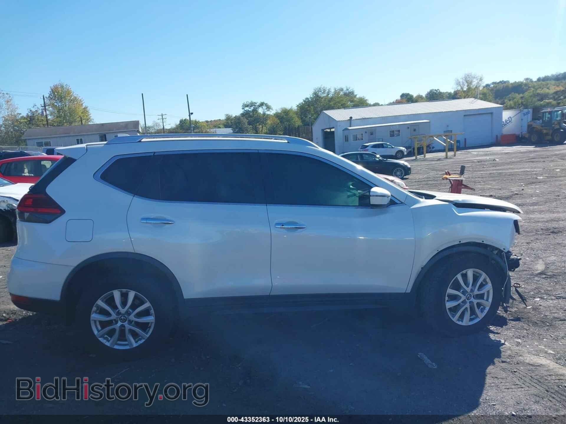 2017 NISSAN ROGUE - VIN: KNMAT2MV2HP615391 - Фото 13