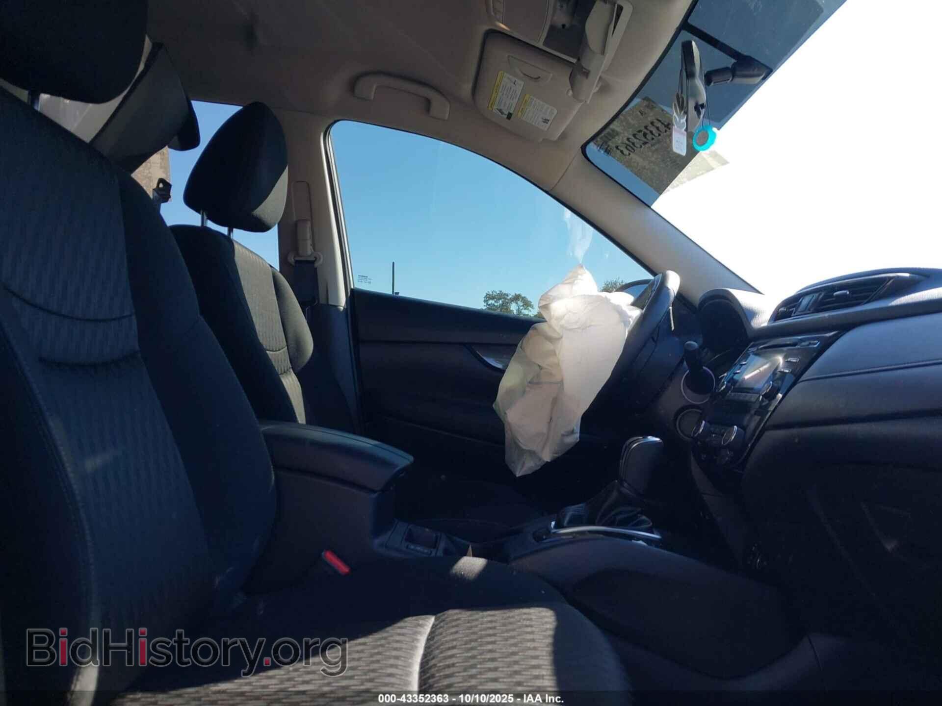 2017 NISSAN ROGUE - VIN: KNMAT2MV2HP615391 - Фото 5