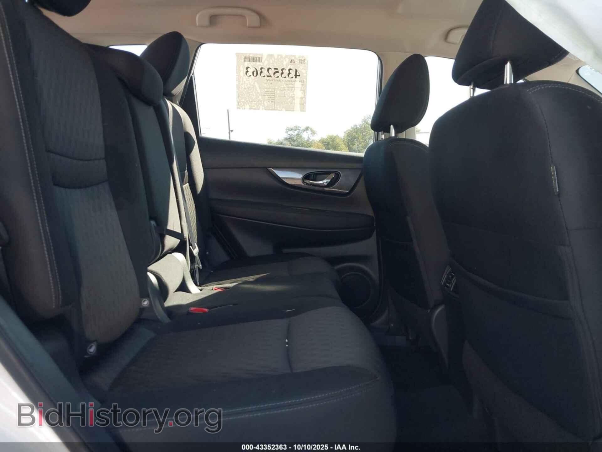 2017 NISSAN ROGUE - VIN: KNMAT2MV2HP615391 - Фото 8