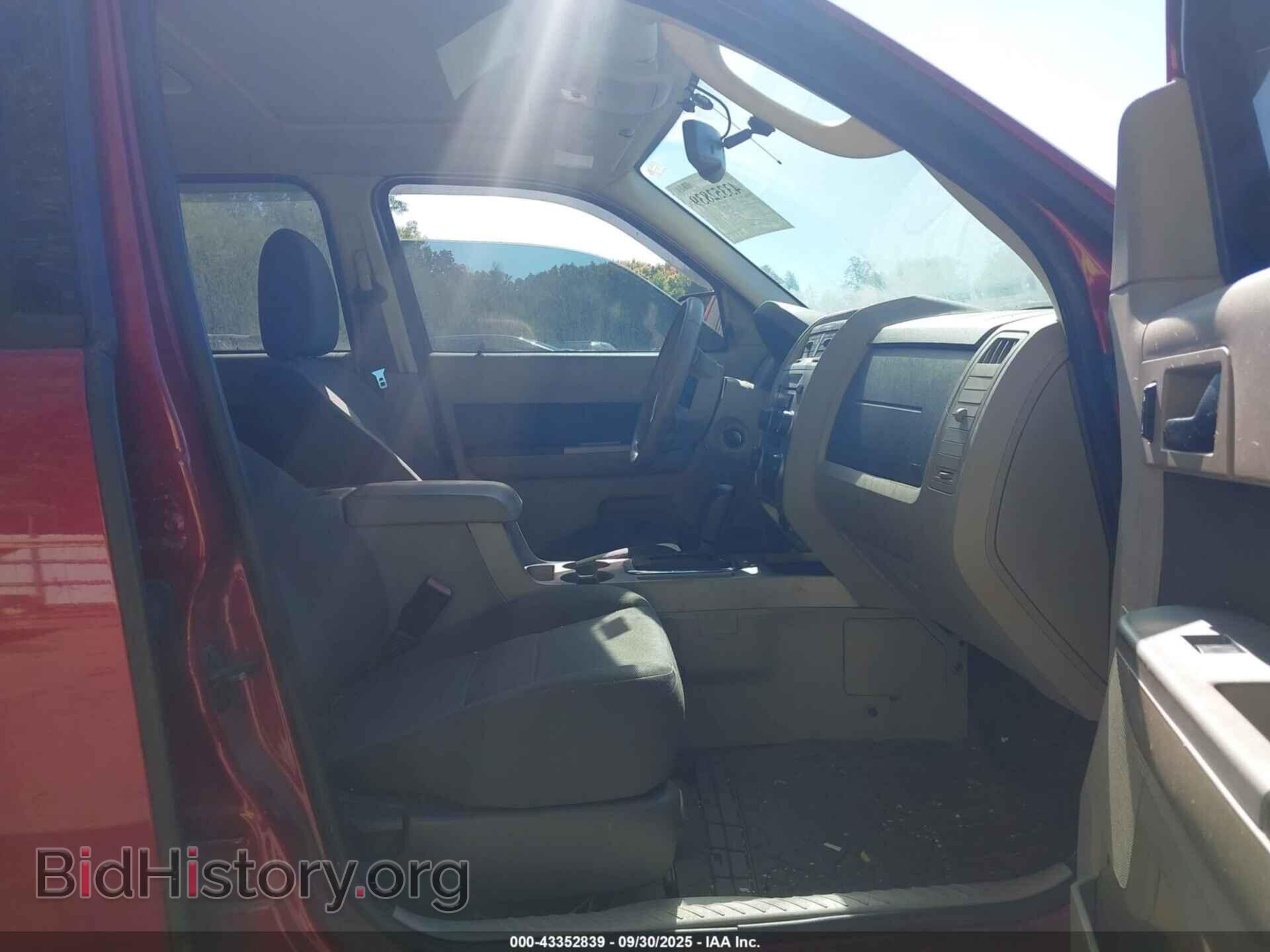 2009 FORD ESCAPE - VIN: 1FMCU93G29KC67636 - Фото 5