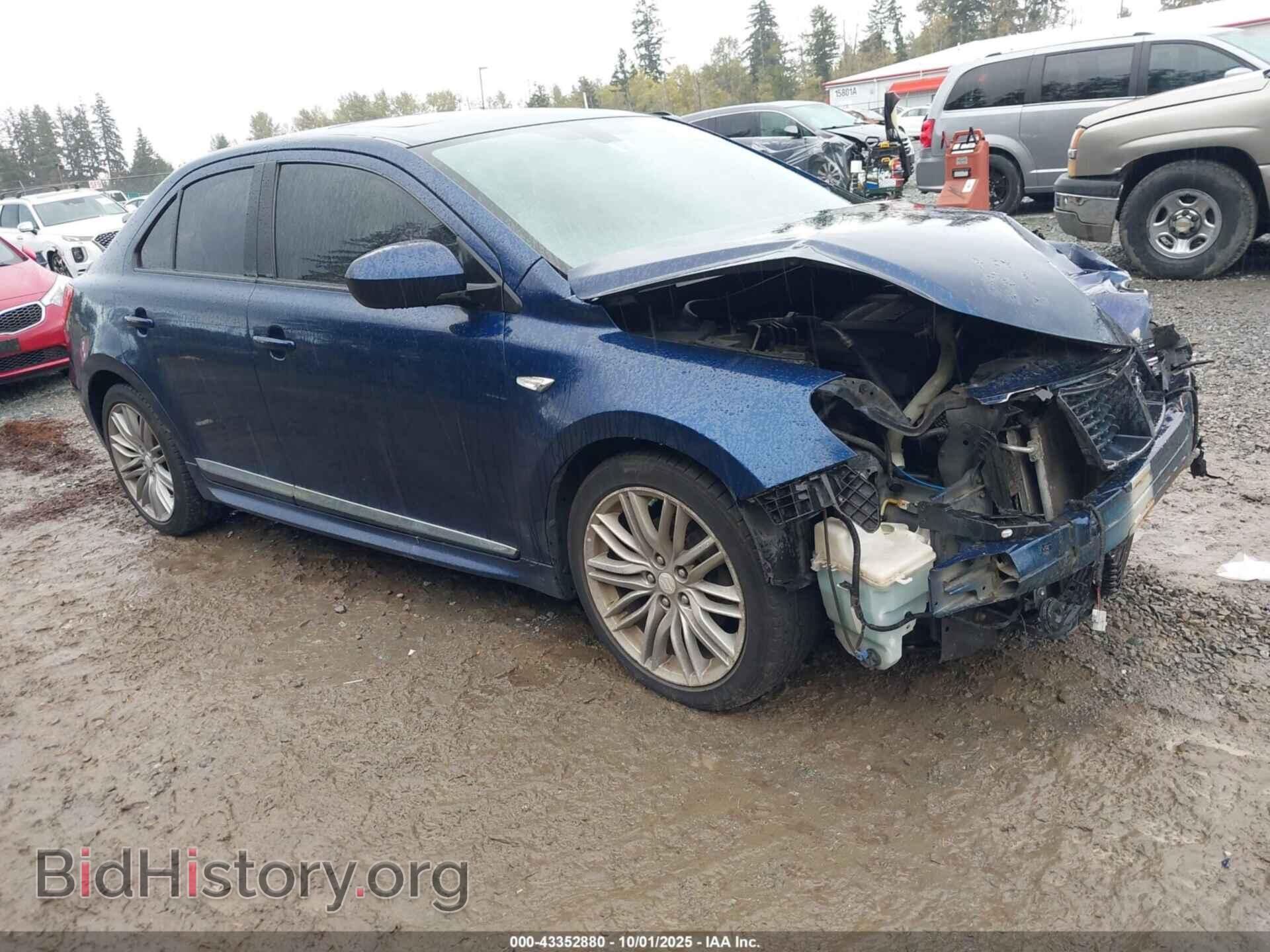 Photo JS2RF9A83C6100146 - SUZUKI KIZASHI 2012