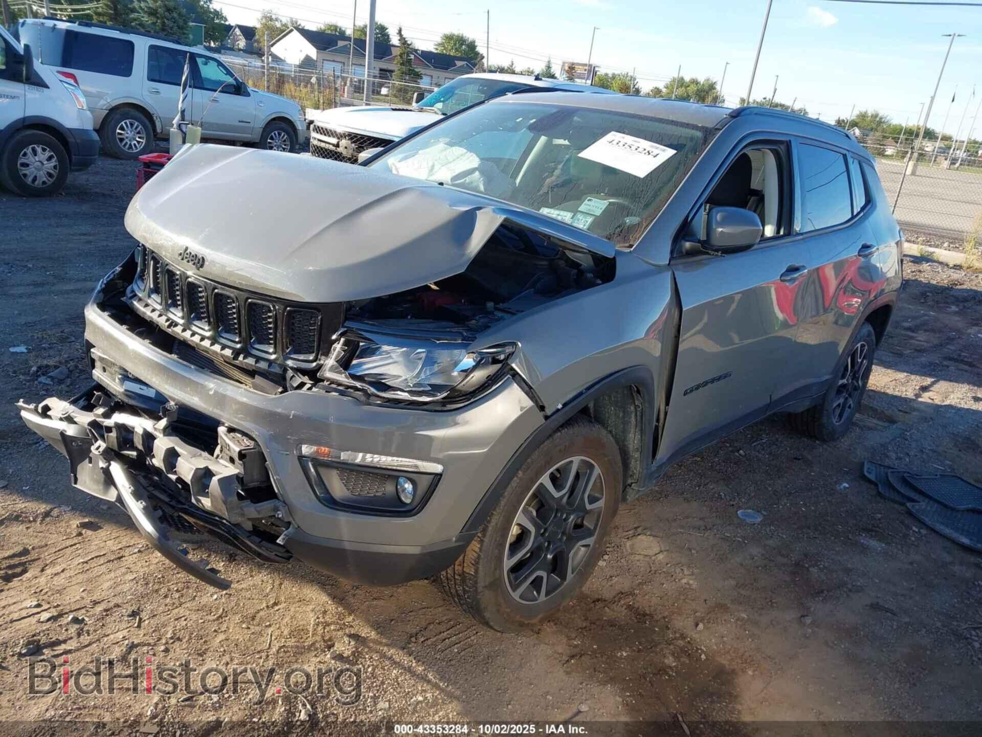 2019 JEEP COMPASS - VIN: 3C4NJDAB6KT703926 - Фото 2