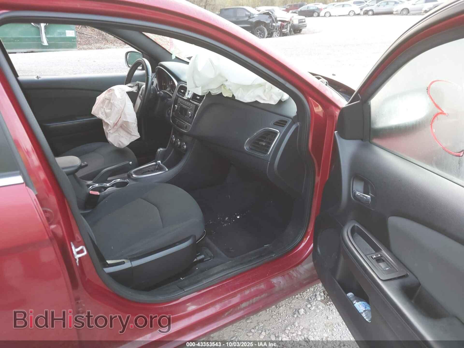 2012 CHRYSLER 200 - VIN: 1C3CCBBB7CN164131 - Фото 5