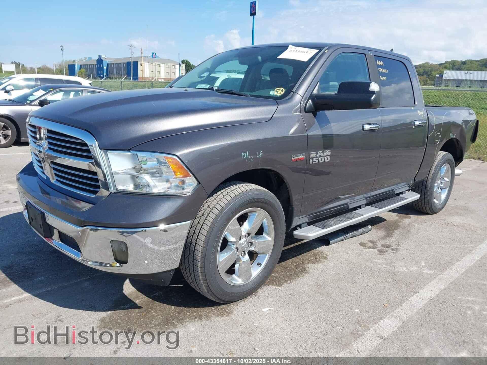 2017 RAM 1500 - VIN: 1C6RR7LT5HS503770 - Фото 2