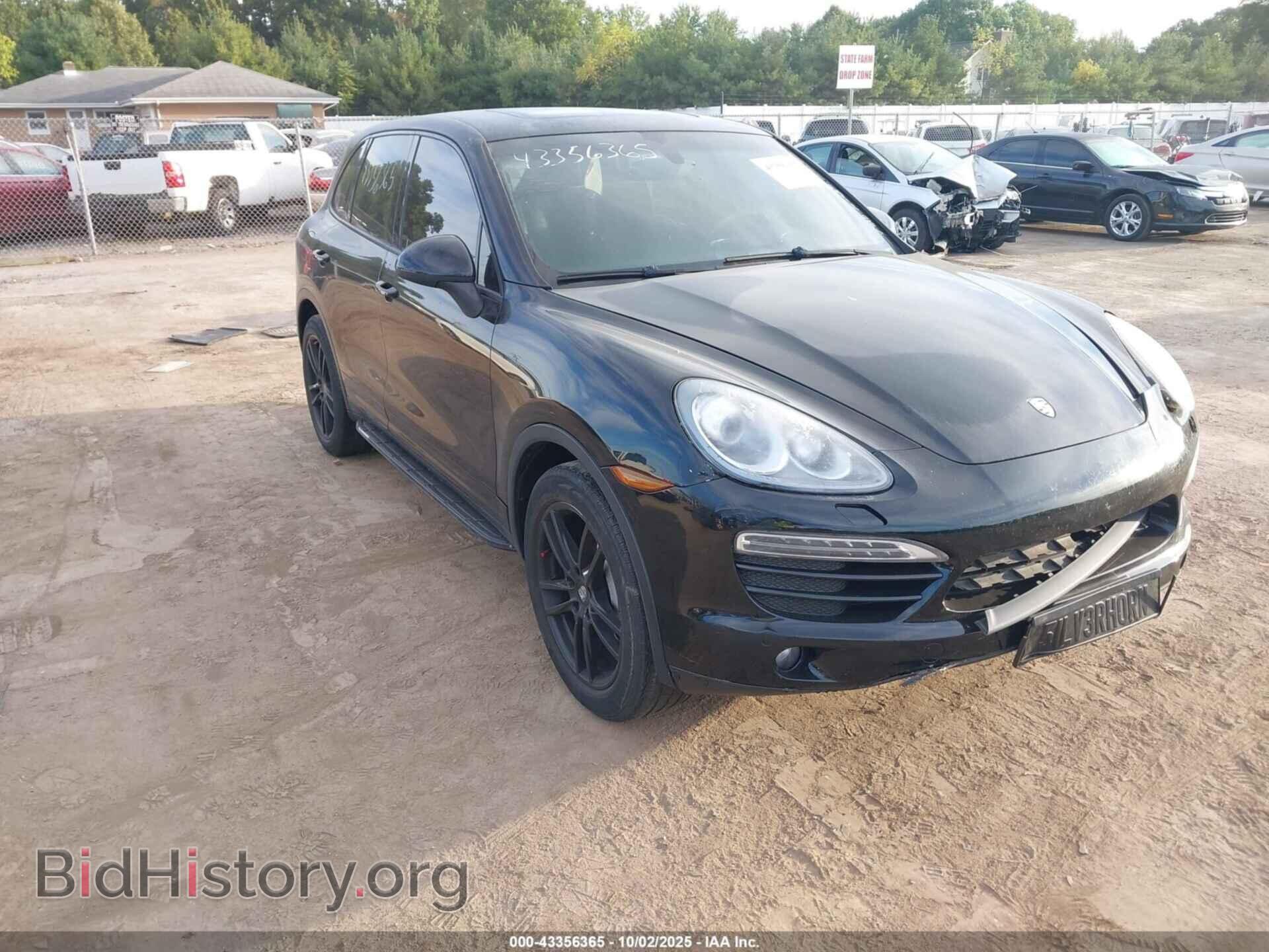 Фотография WP1AA2A21CLA00667 - PORSCHE CAYENNE 2012