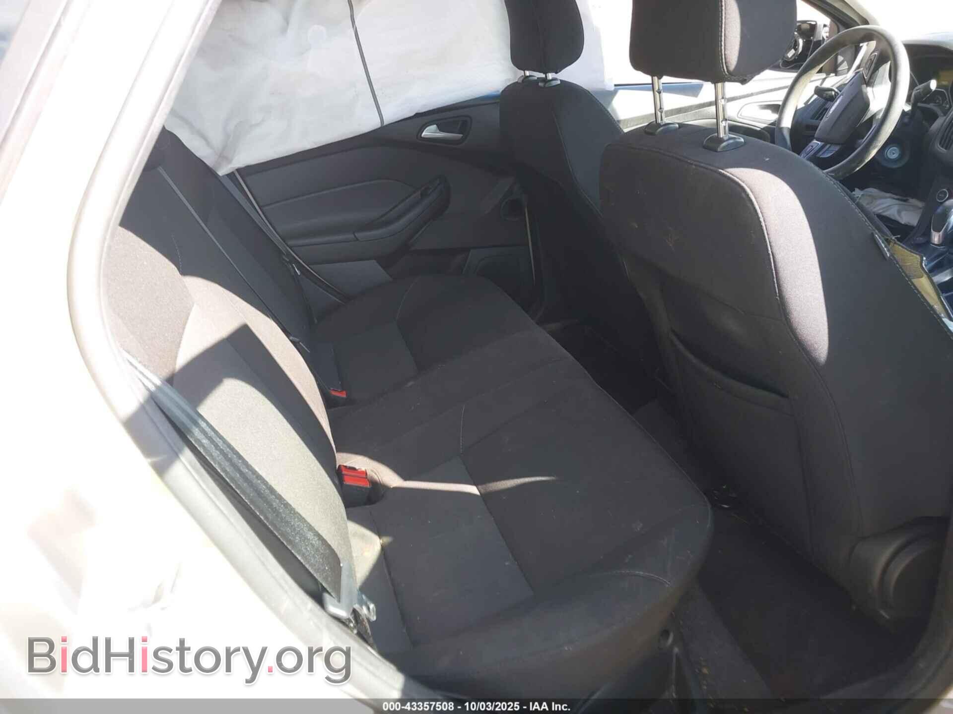 2018 FORD FOCUS - VIN: 1FADP3FEXJL210077 - Фото 8