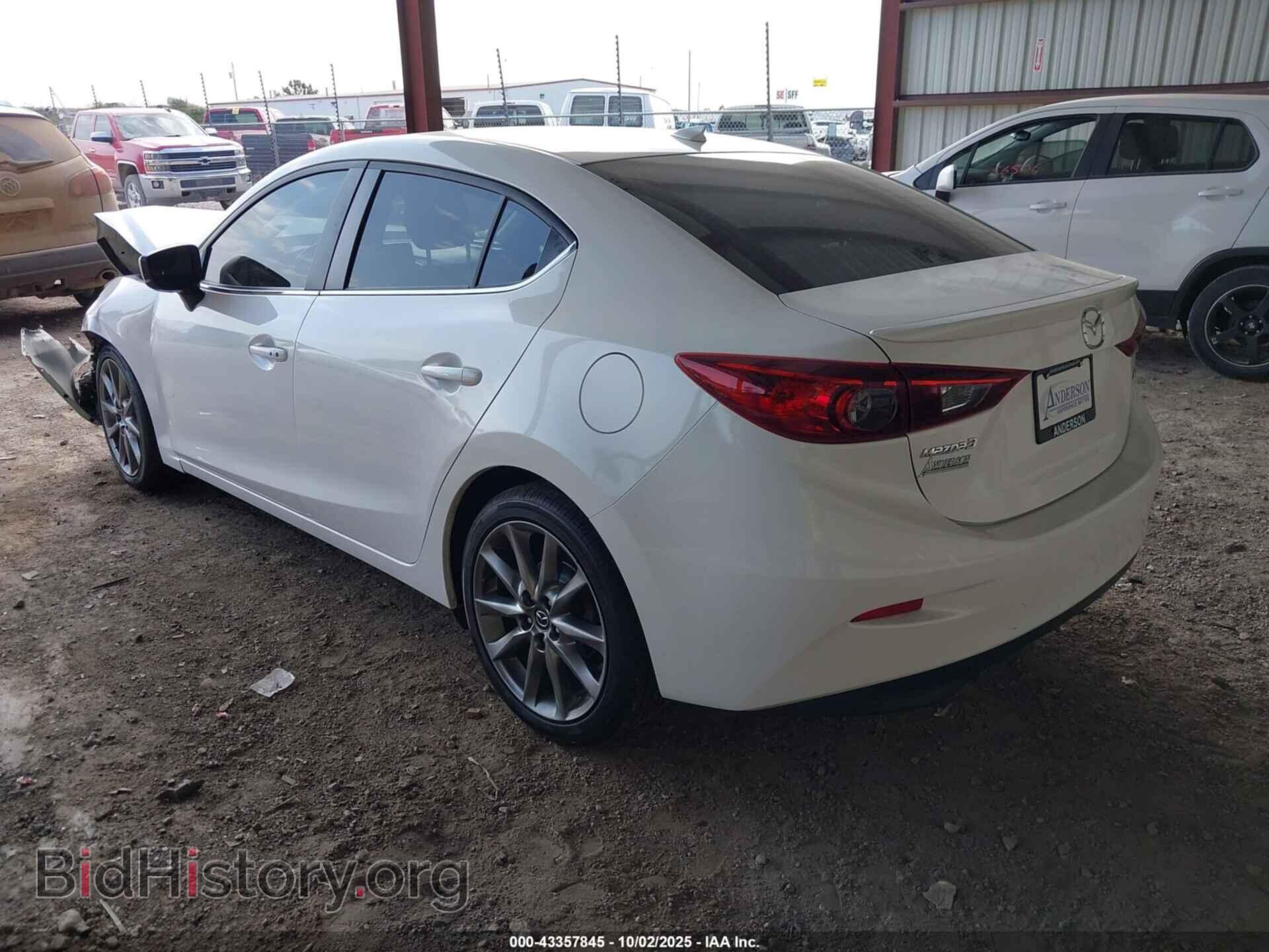 2018 MAZDA MAZDA3 - VIN: 3MZBN1V35JM237078 - Фото 3