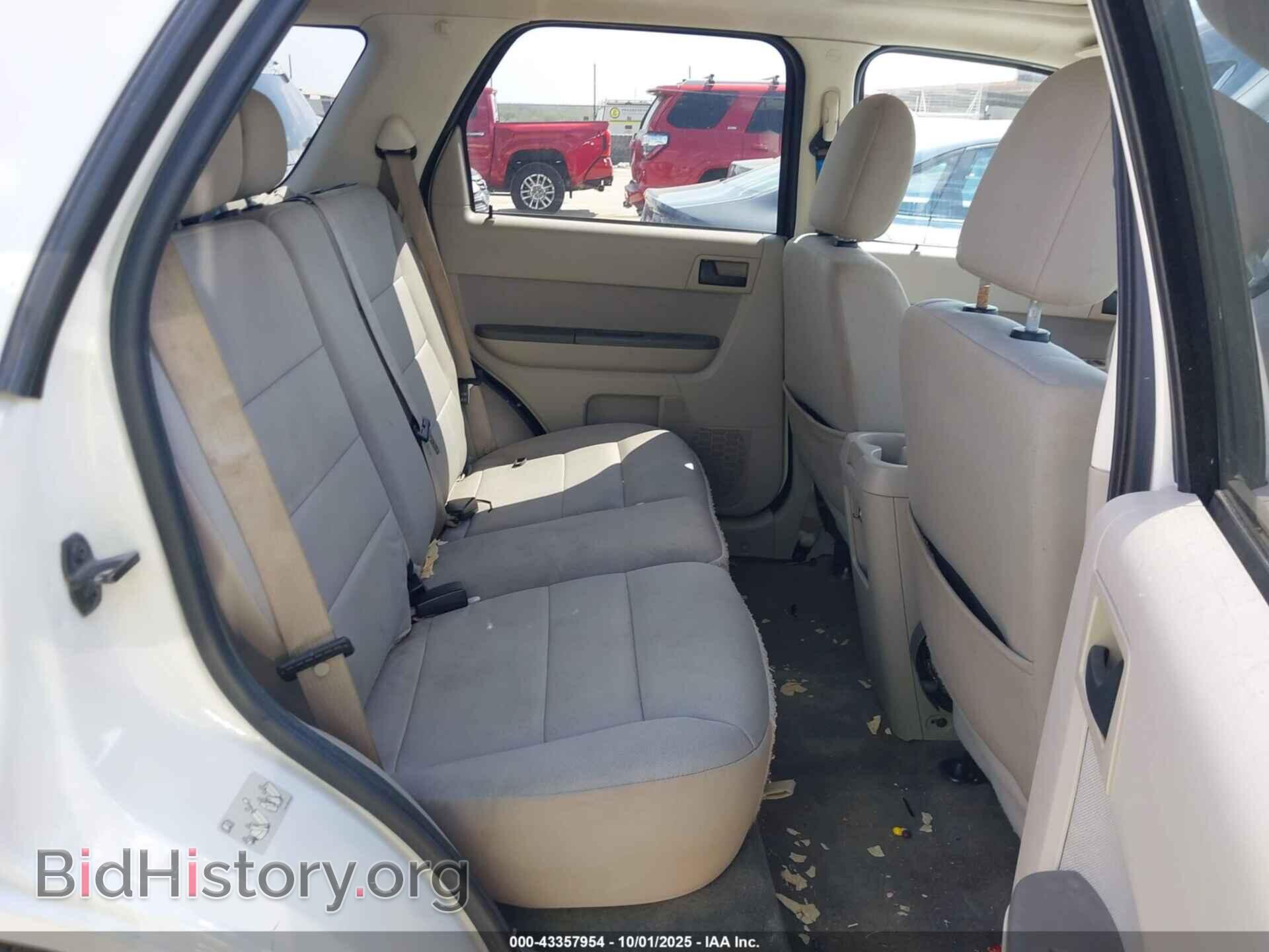 2012 FORD ESCAPE - VIN: 1FMCU0D74CKA35251 - Фото 8