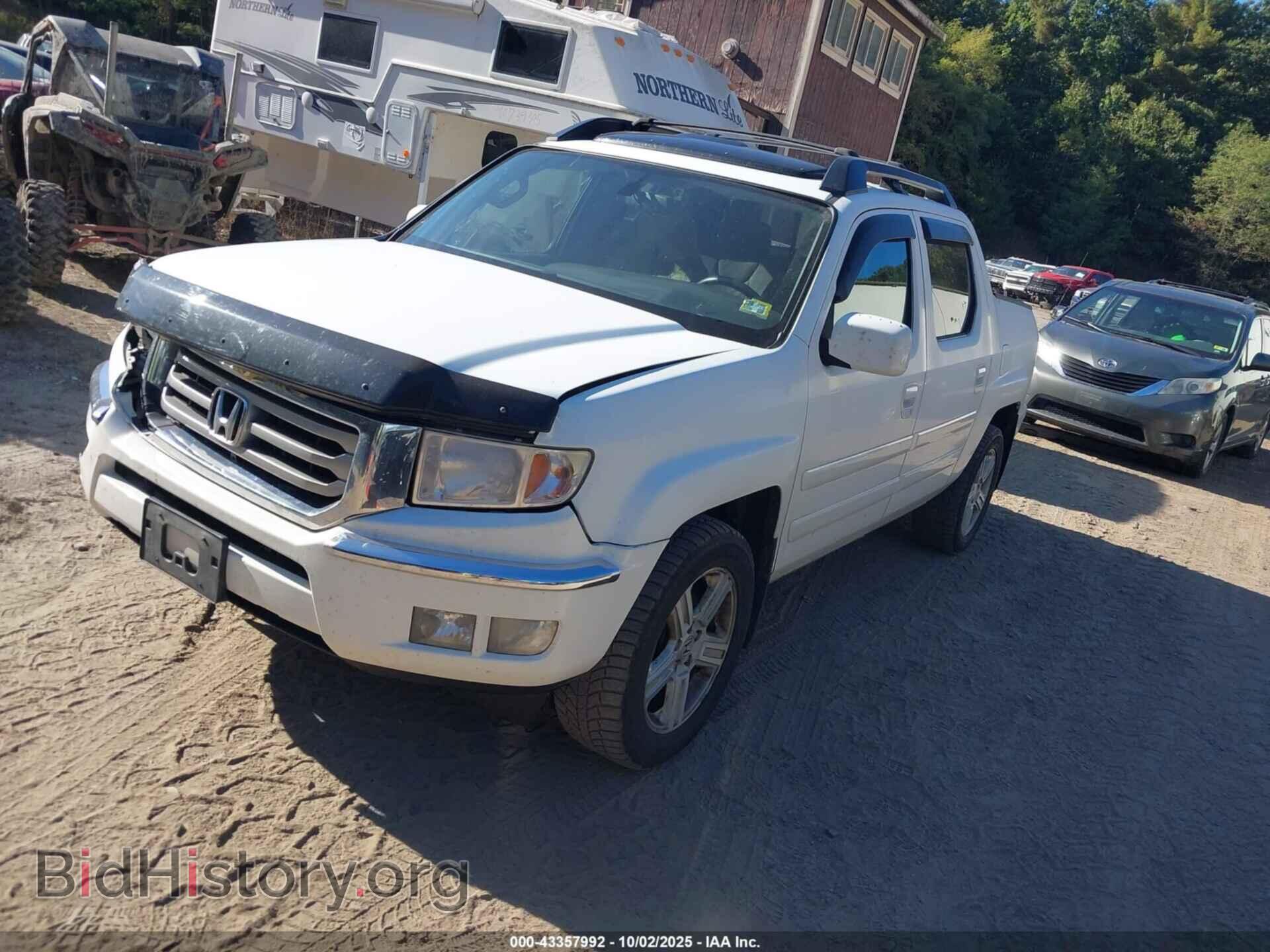 2014 HONDA RIDGELINE - VIN: 5FPYK1F52EB002547 - Фото 2