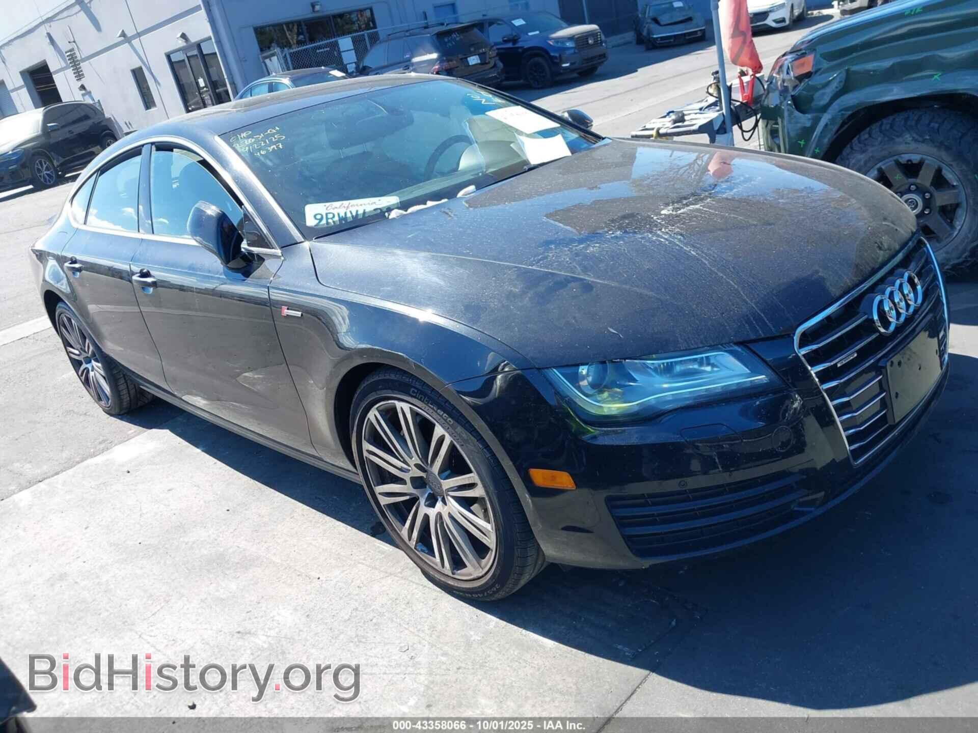Фотография WAUYGAFC0DN111045 - AUDI A7 2013