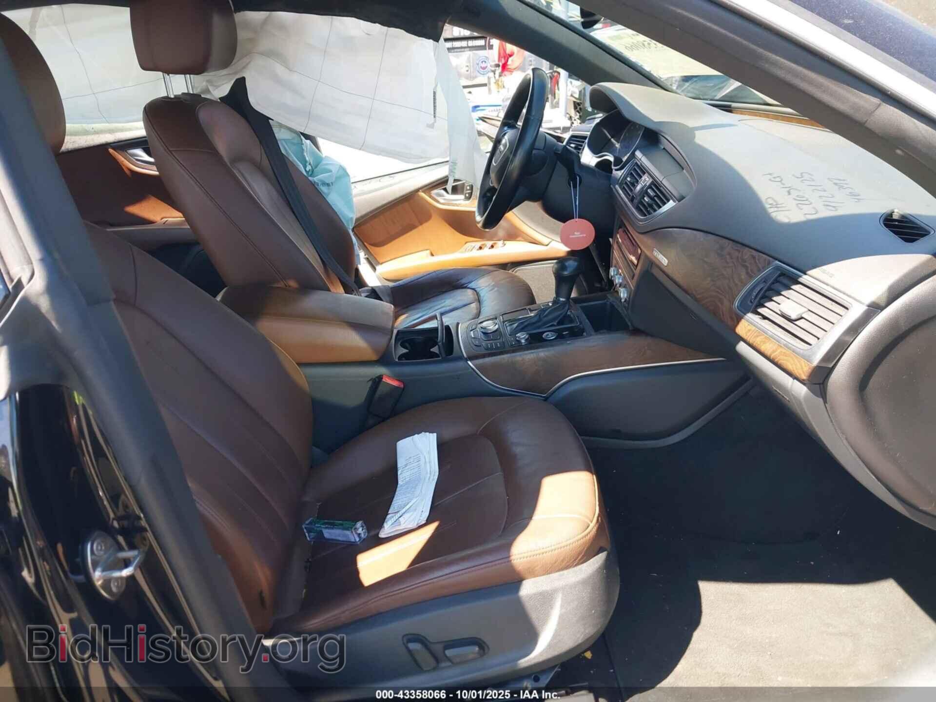 2013 AUDI A7 - VIN: WAUYGAFC0DN111045 - Фото 5