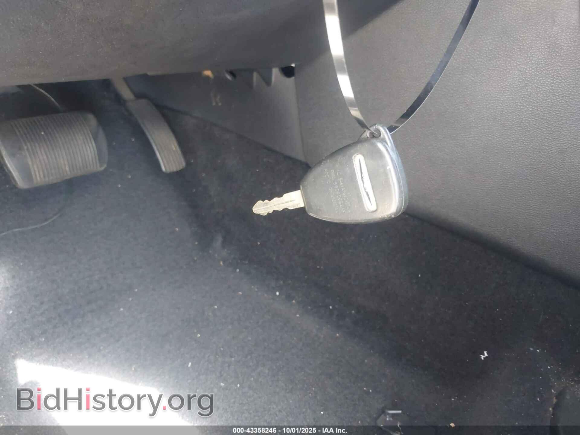 2013 CHRYSLER 200 - VIN: 1C3CCBBB4DN655290 - Фото 11