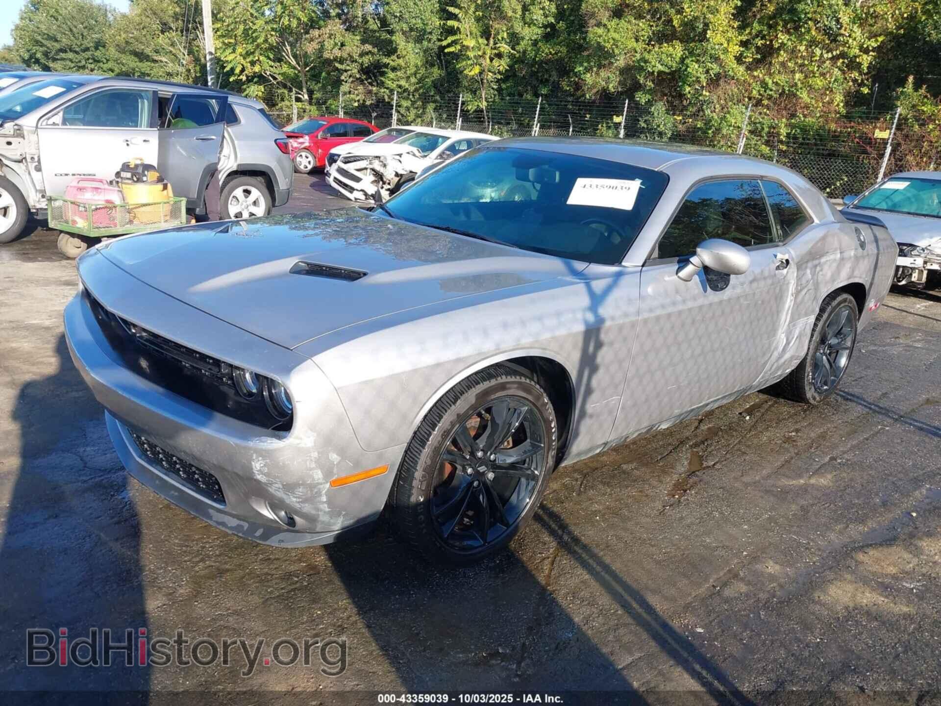 2018 DODGE CHALLENGER - VIN: 2C3CDZAG2JH204575 - Photo 2