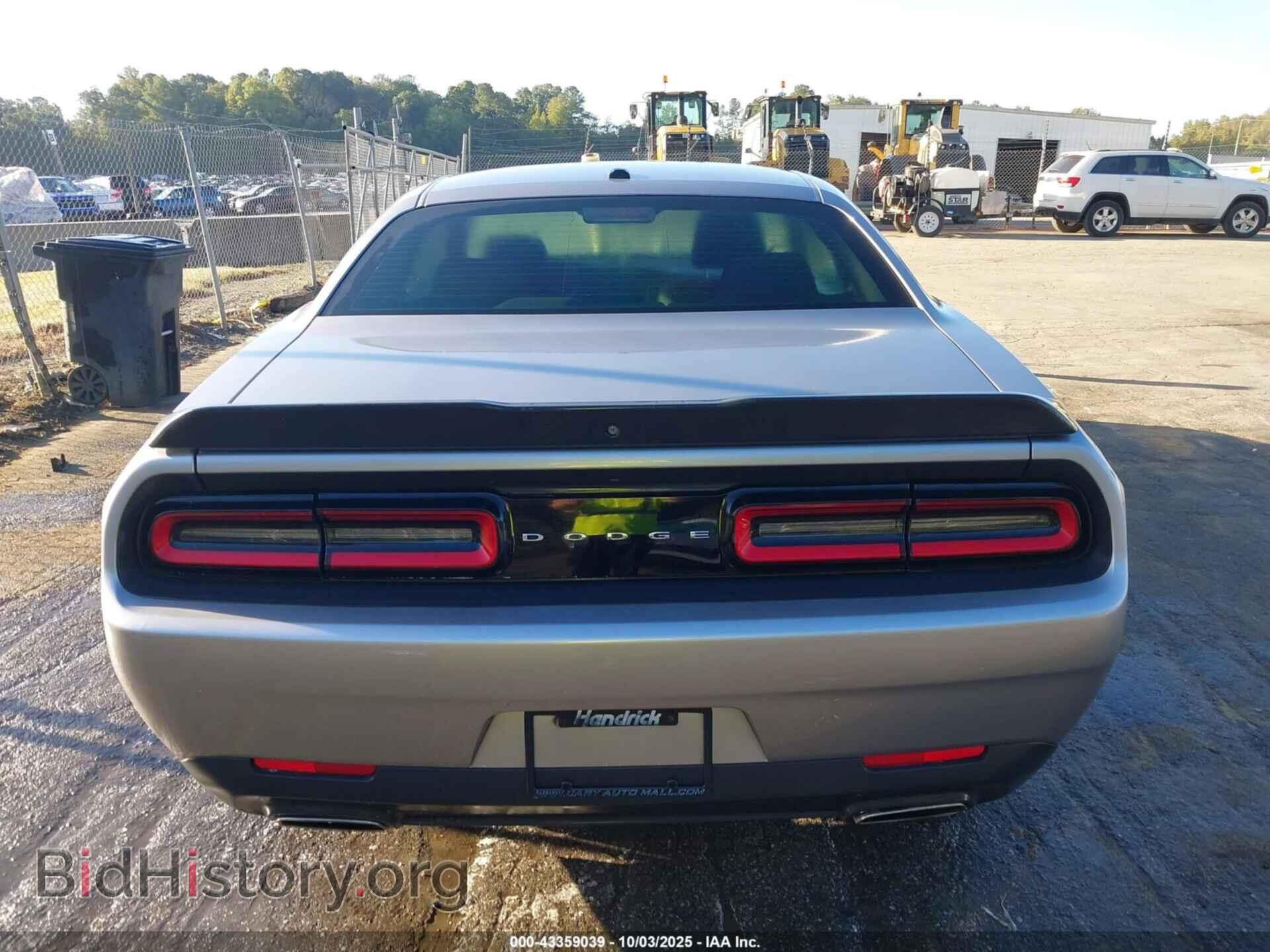 2018 DODGE CHALLENGER - VIN: 2C3CDZAG2JH204575 - Photo 16