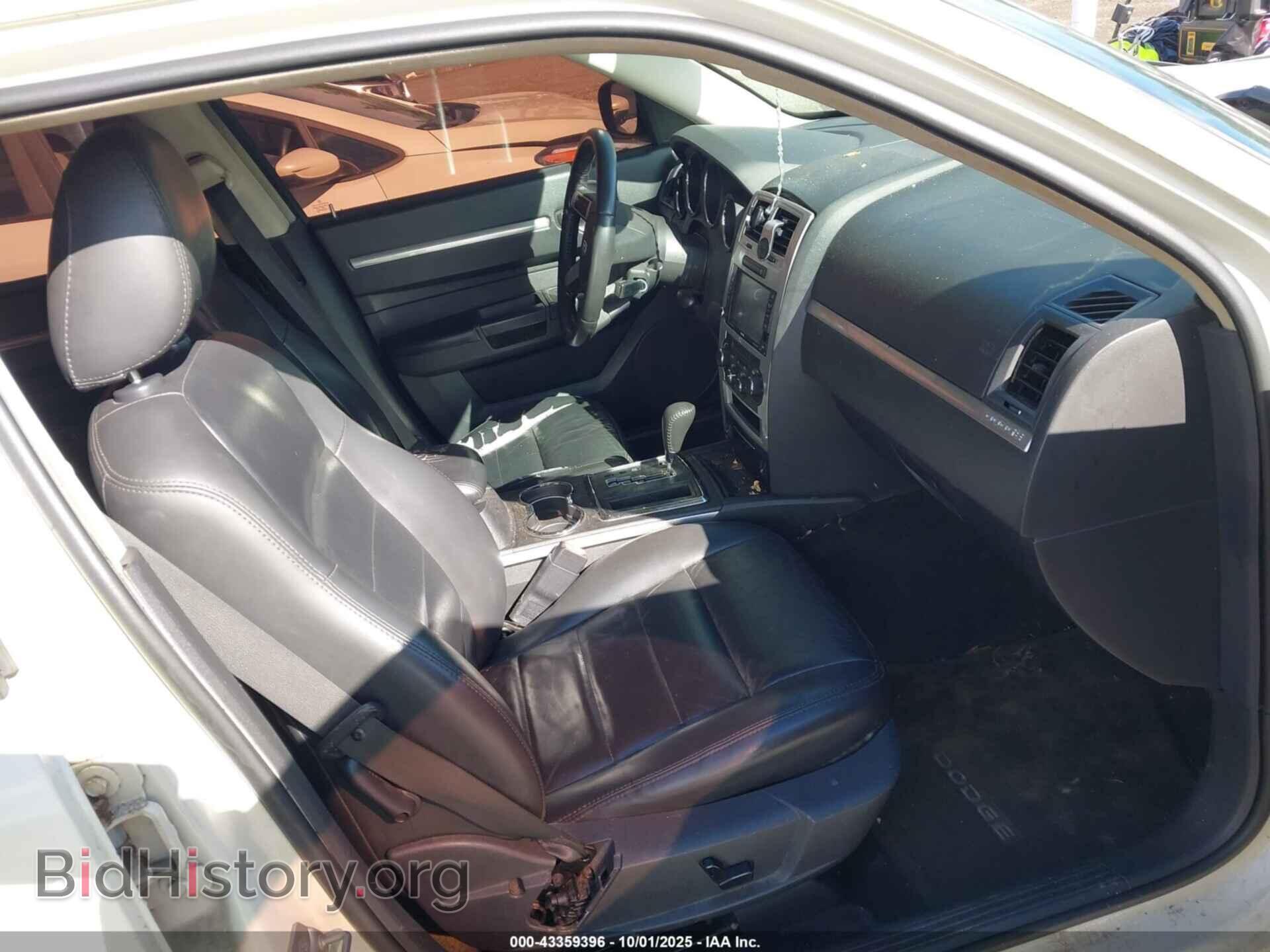 2010 DODGE CHARGER - VIN: 2B3CA8CTXAH304191 - Фото 5