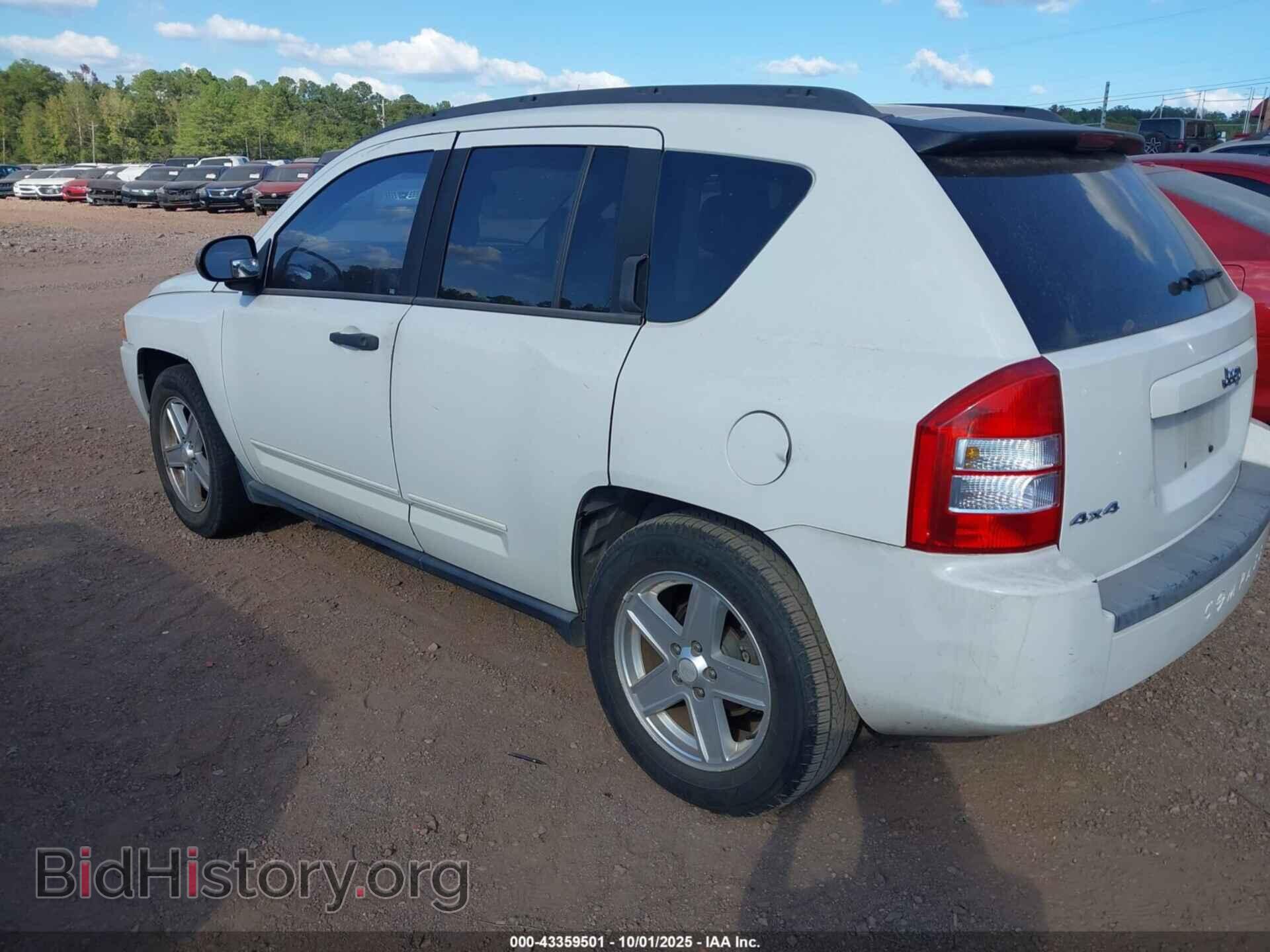 2007 JEEP COMPASS - VIN: 1J8FF47W27D583287 - Фото 3