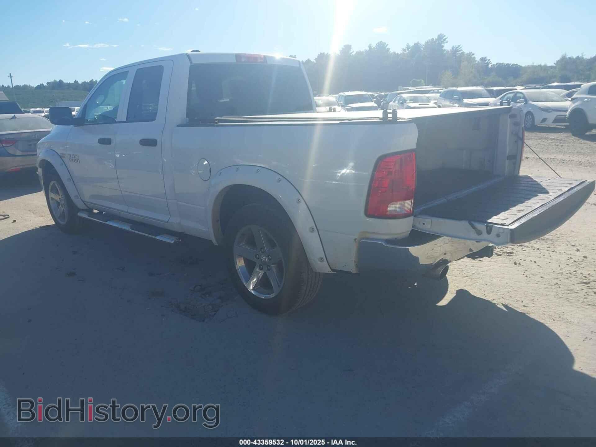 2015 RAM 1500 - VIN: 1C6RR7FT1FS526973 - Photo 3