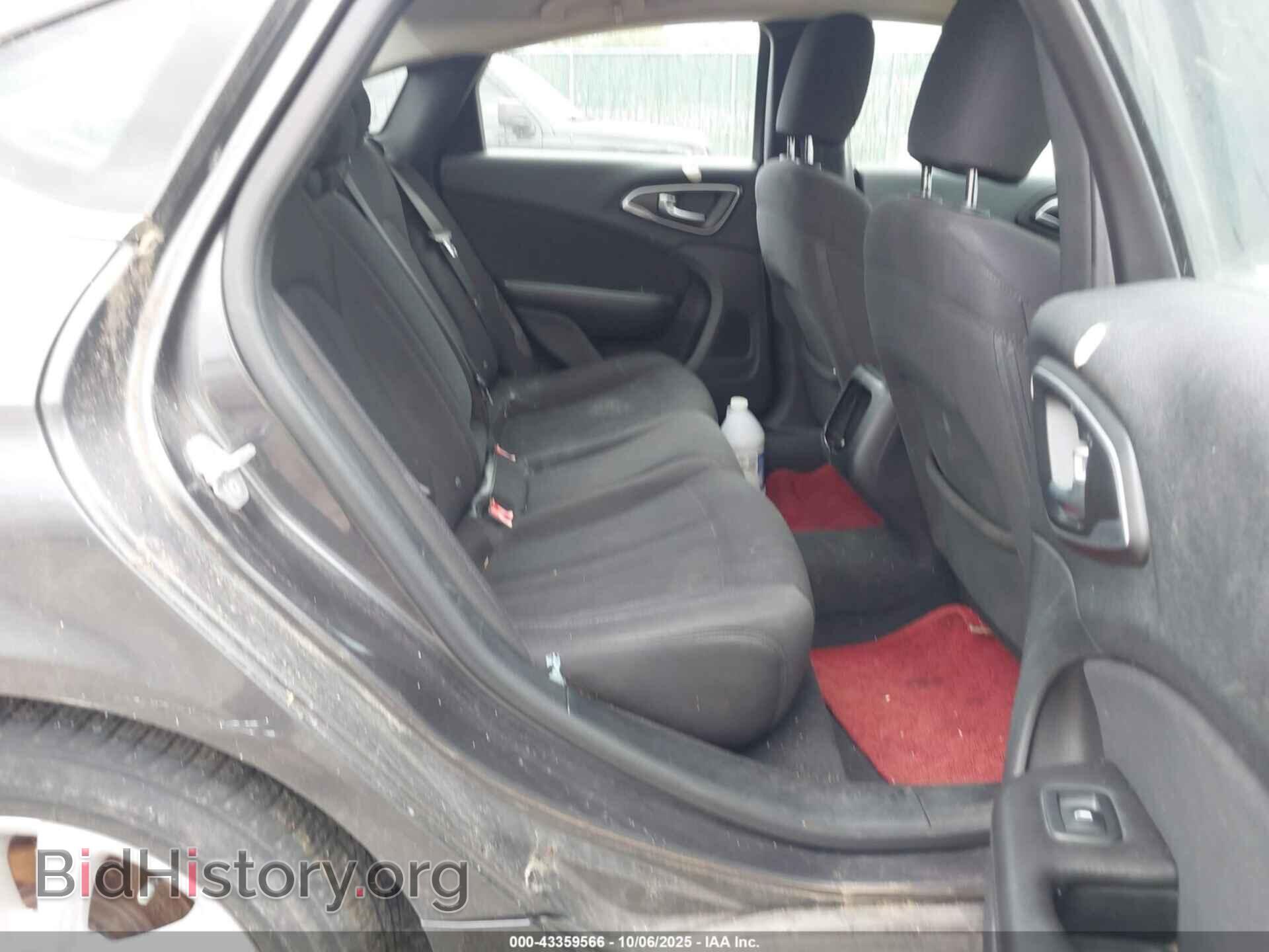 2015 CHRYSLER 200 - VIN: 1C3CCCAB6FN611480 - Фото 8