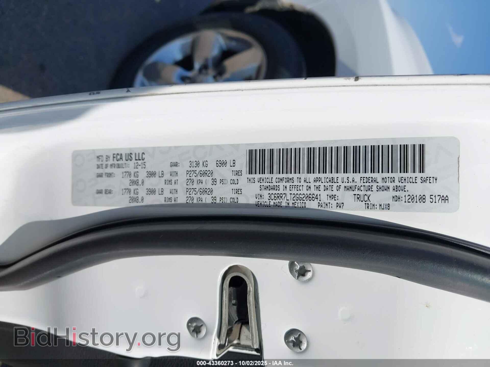 2016 RAM 1500 - VIN: 3C6RR7LT2GG206641 - Фото 9