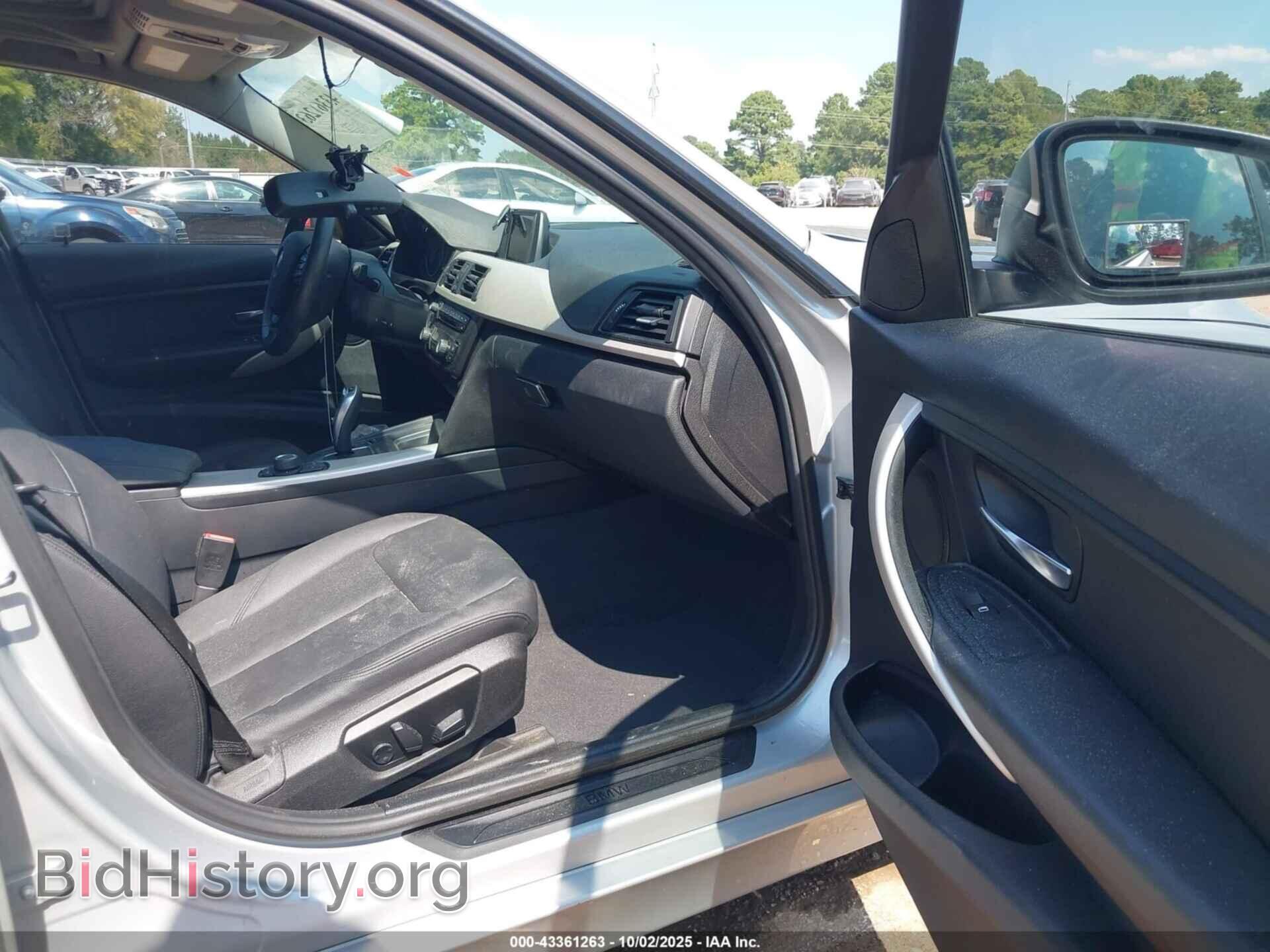 2015 BMW 320I - VIN: WBA3B1C59FK138778 - Фото 5