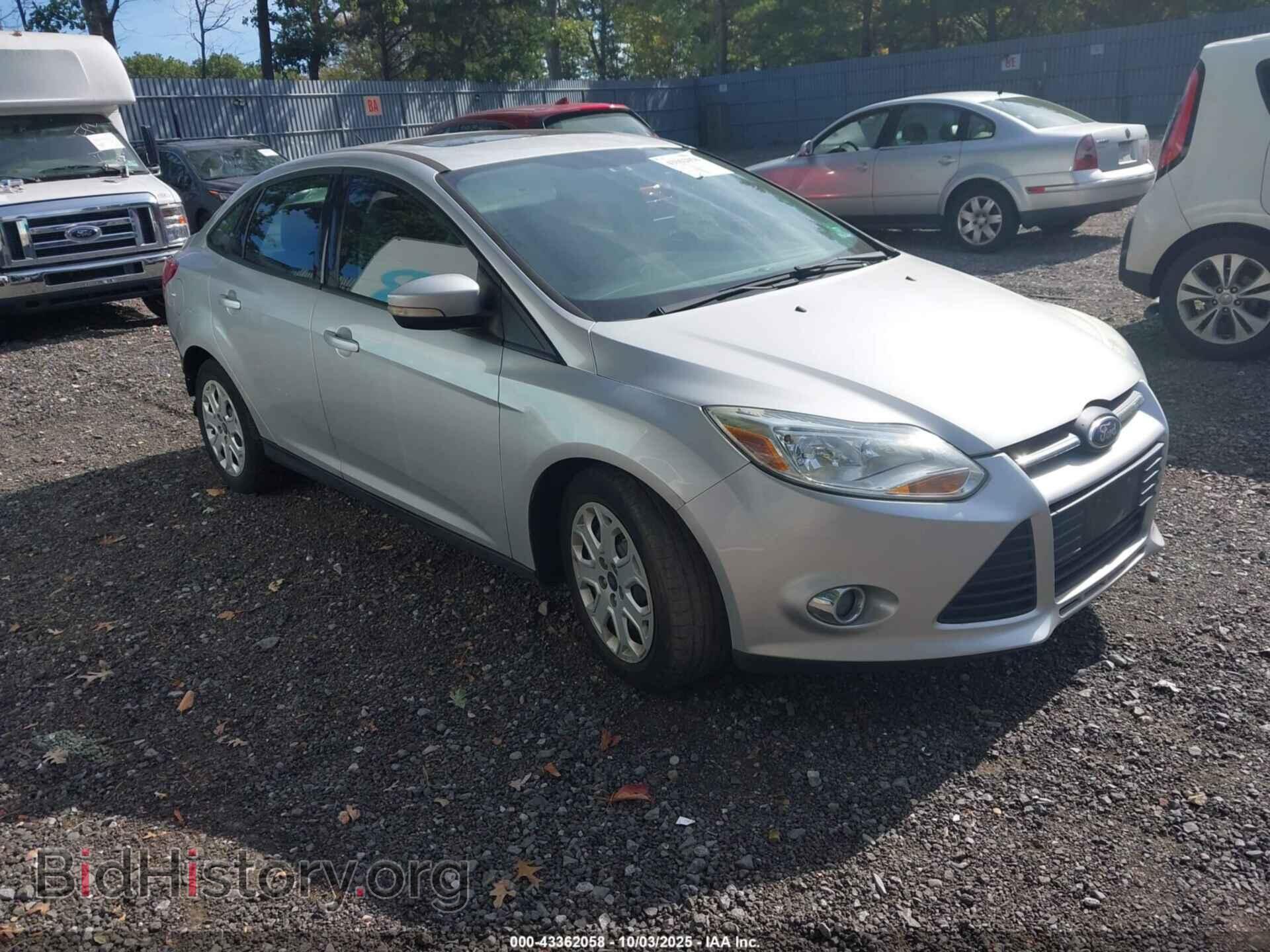 Photo 1FAHP3F29CL442096 - FORD FOCUS 2012