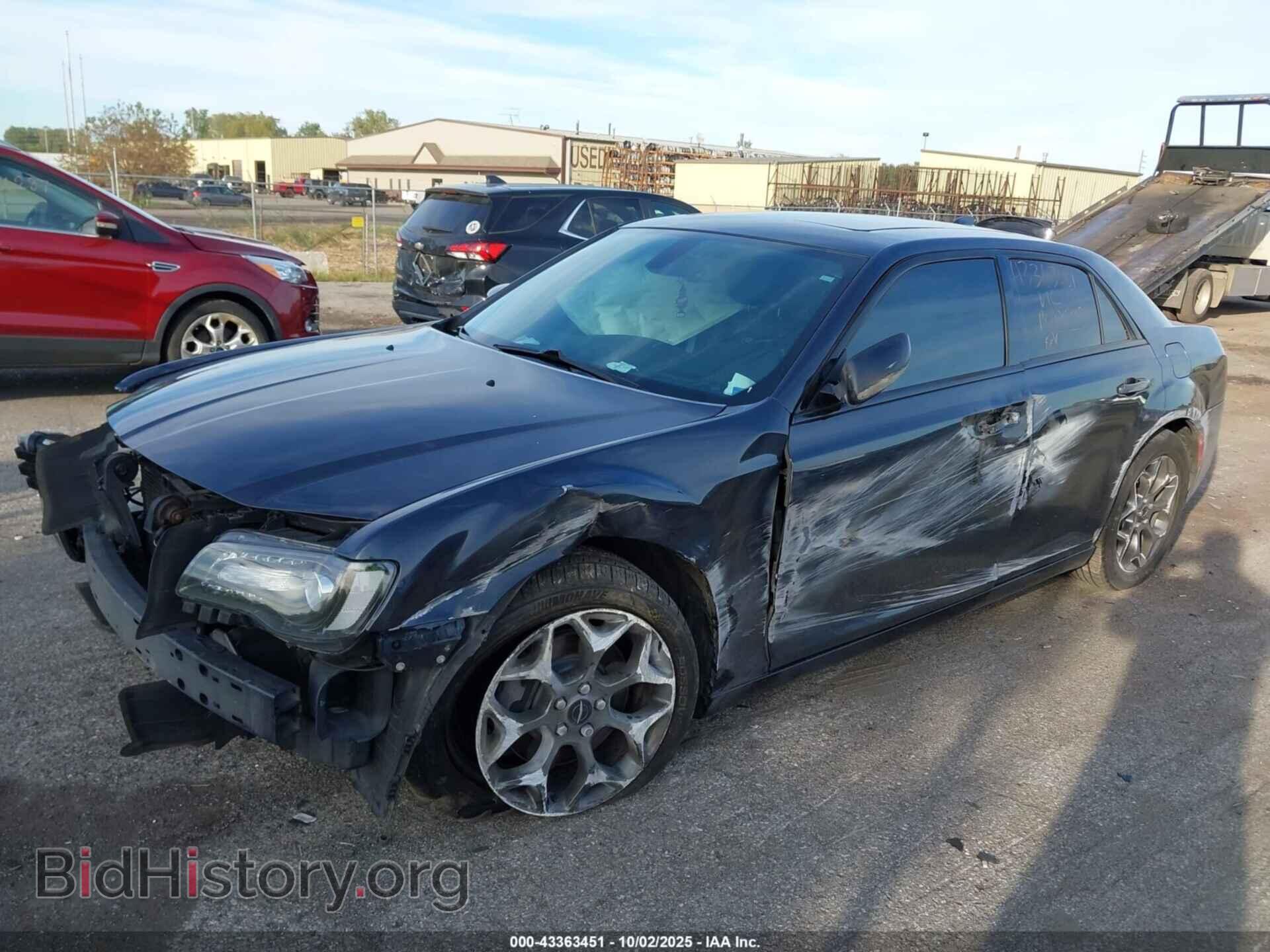 2017 CHRYSLER 300 - VIN: 2C3CCAGG7HH648427 - Фото 2