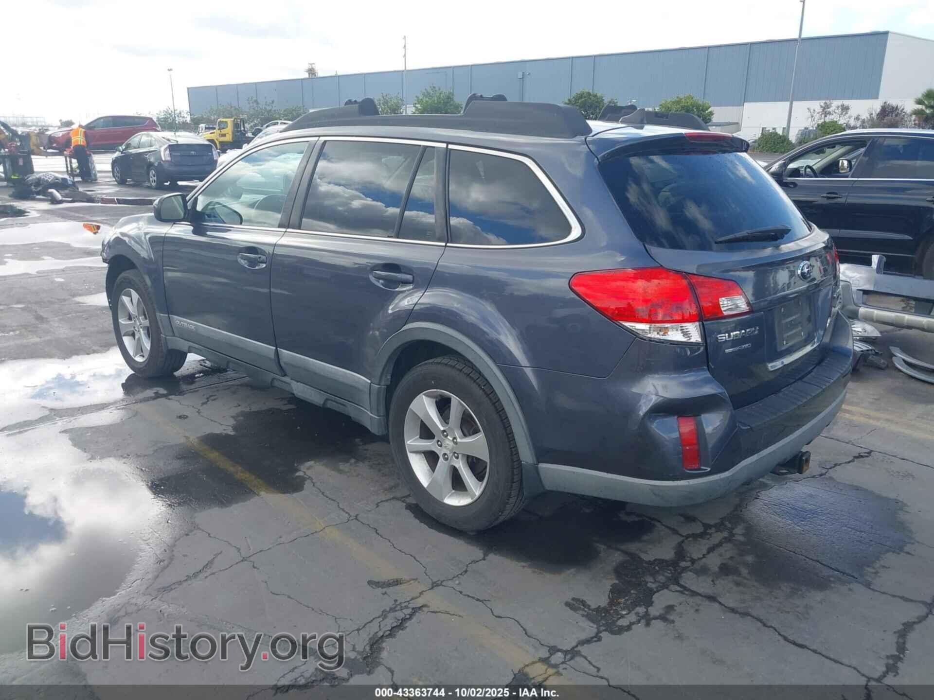 2014 SUBARU OUTBACK - VIN: 4S4BRBLC2E3251376 - Фото 3