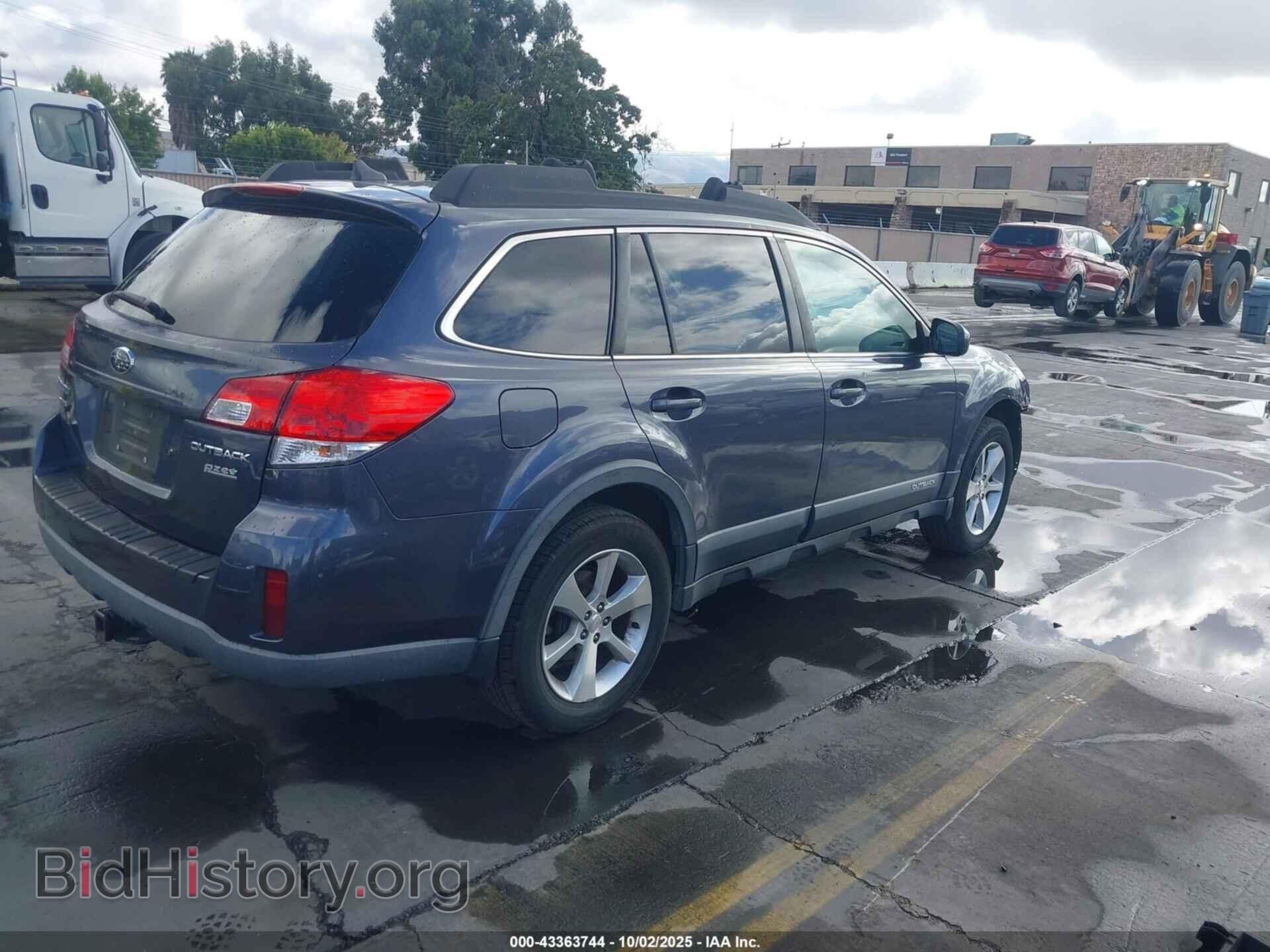 2014 SUBARU OUTBACK - VIN: 4S4BRBLC2E3251376 - Фото 4
