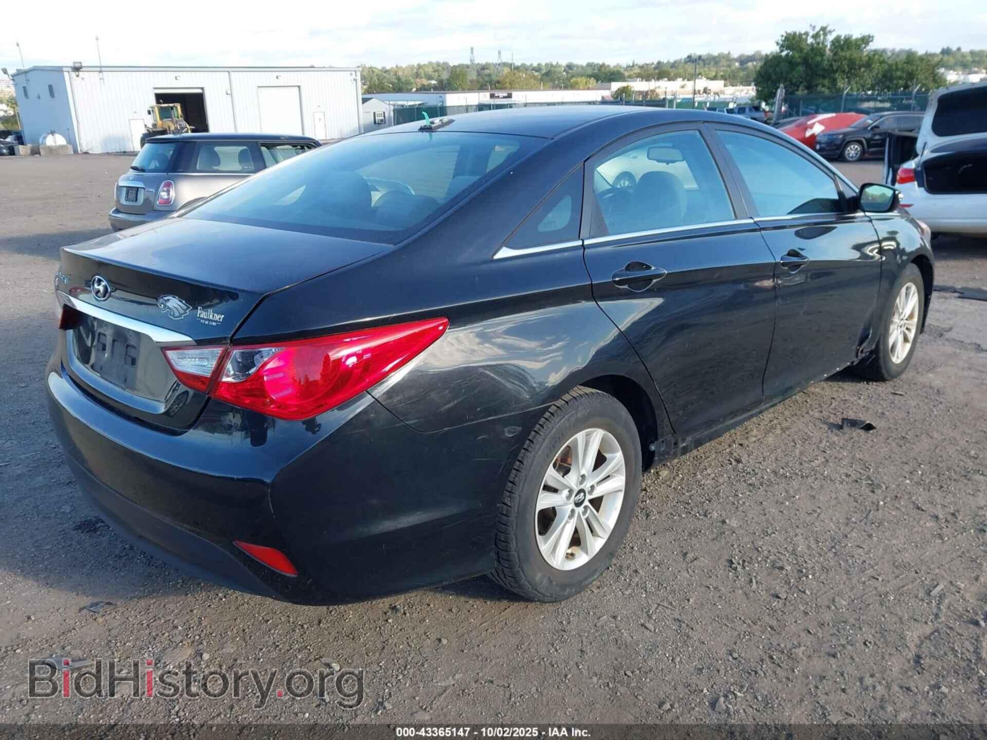 2014 HYUNDAI SONATA - VIN: 5NPEB4AC0EH943130 - Фото 4