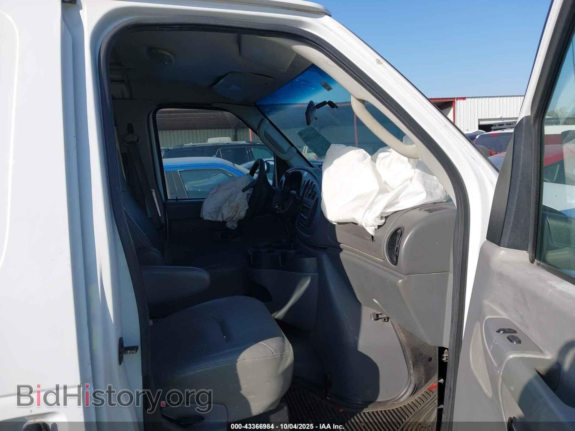 2008 FORD E-150 - VIN: 1FTNE14W48DA05945 - Фото 5