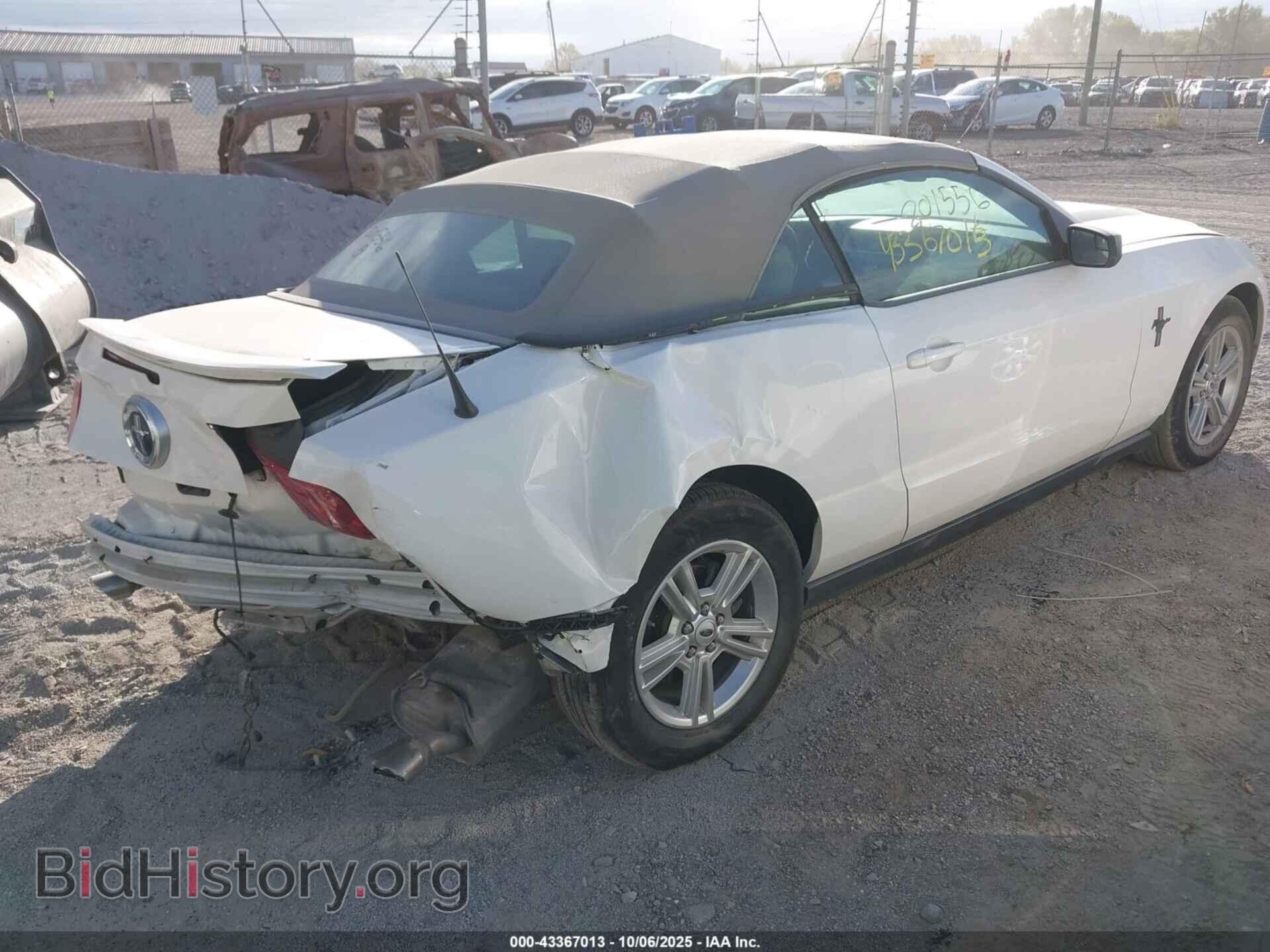 2012 FORD MUSTANG - VIN: 1ZVBP8EM5C5201556 - Фото 4