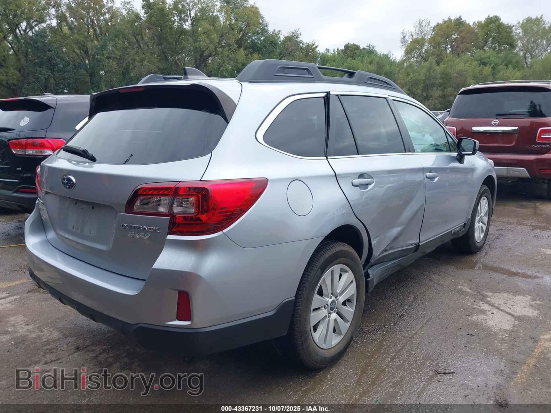 2017 SUBARU OUTBACK - VIN: 4S4BSACC1H3417549 - Фото 4