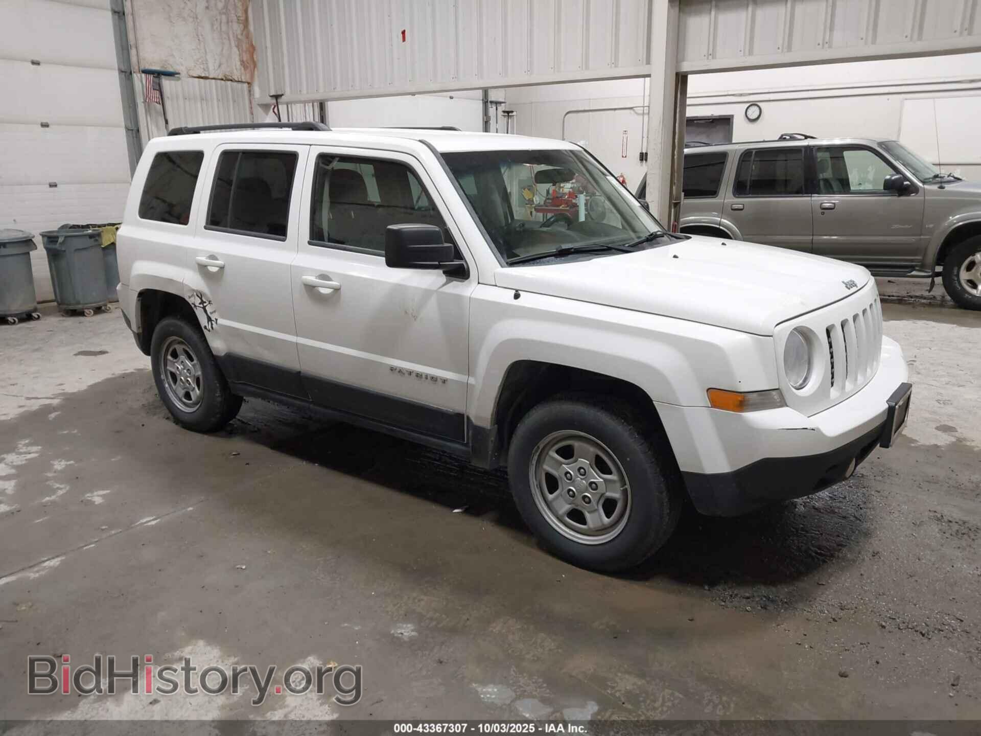 Photo 1C4NJRBB6CD610925 - JEEP PATRIOT 2012