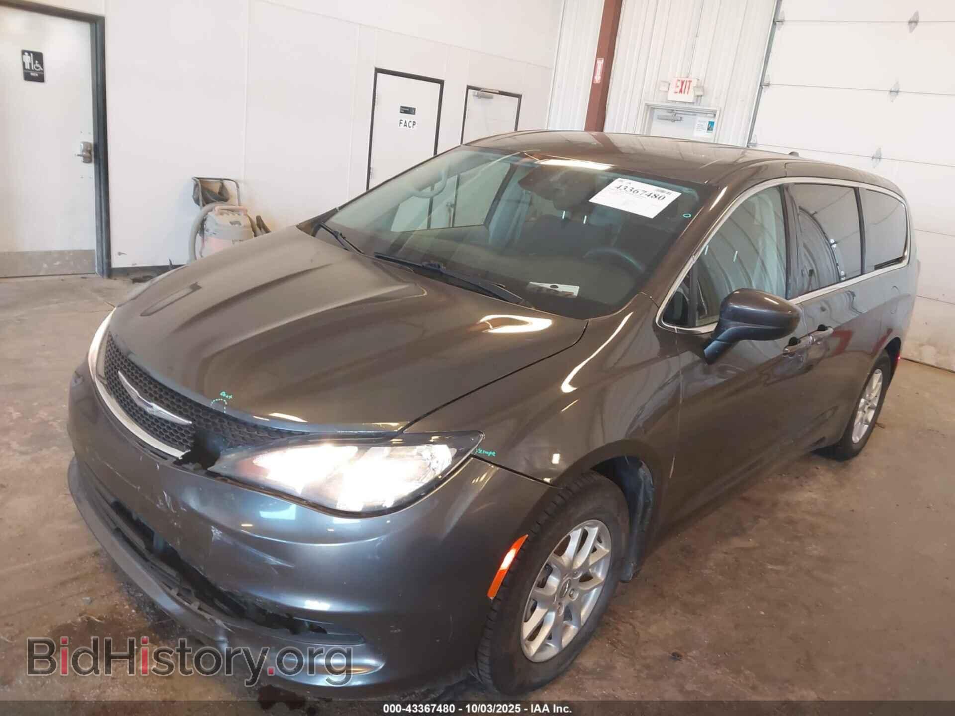 2017 CHRYSLER PACIFICA - VIN: 2C4RC1DG8HR515874 - Photo 2