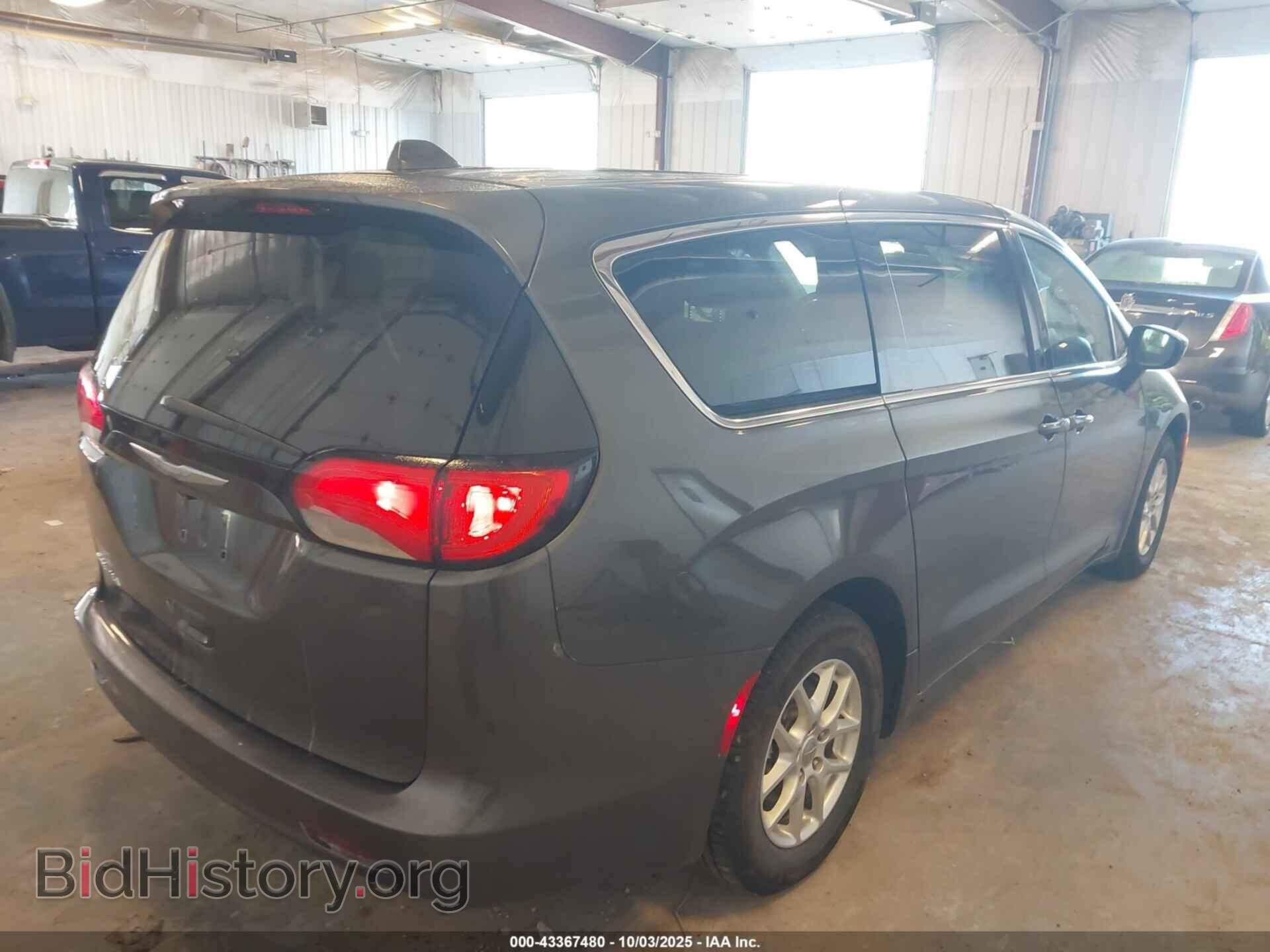 2017 CHRYSLER PACIFICA - VIN: 2C4RC1DG8HR515874 - Photo 4