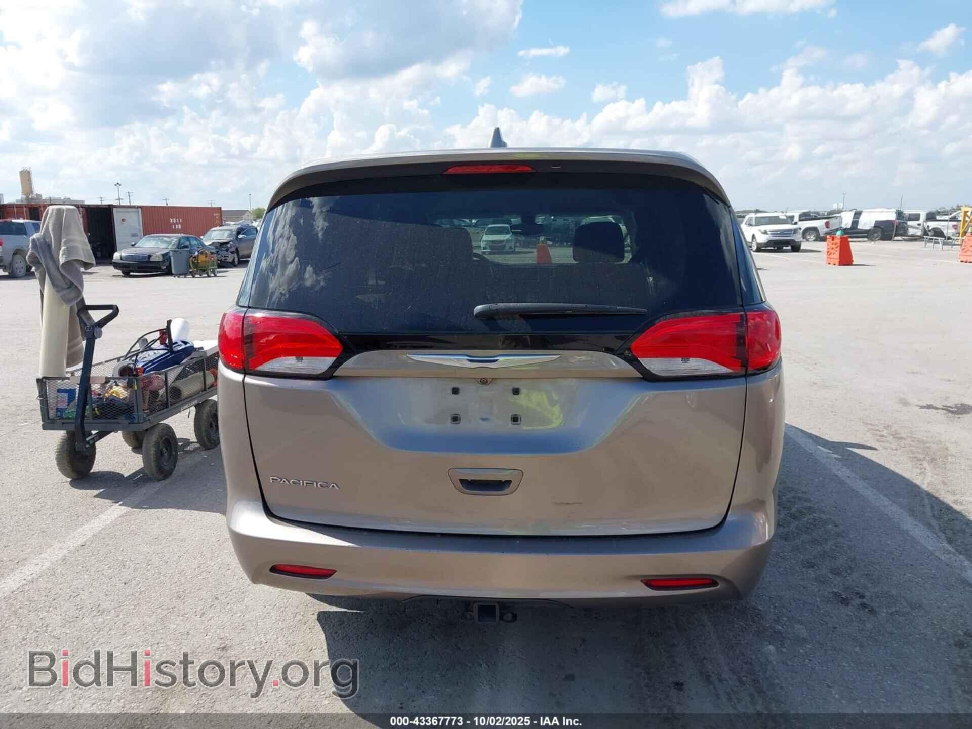 2017 CHRYSLER PACIFICA - VIN: 2C4RC1DG7HR771861 - Фото 16