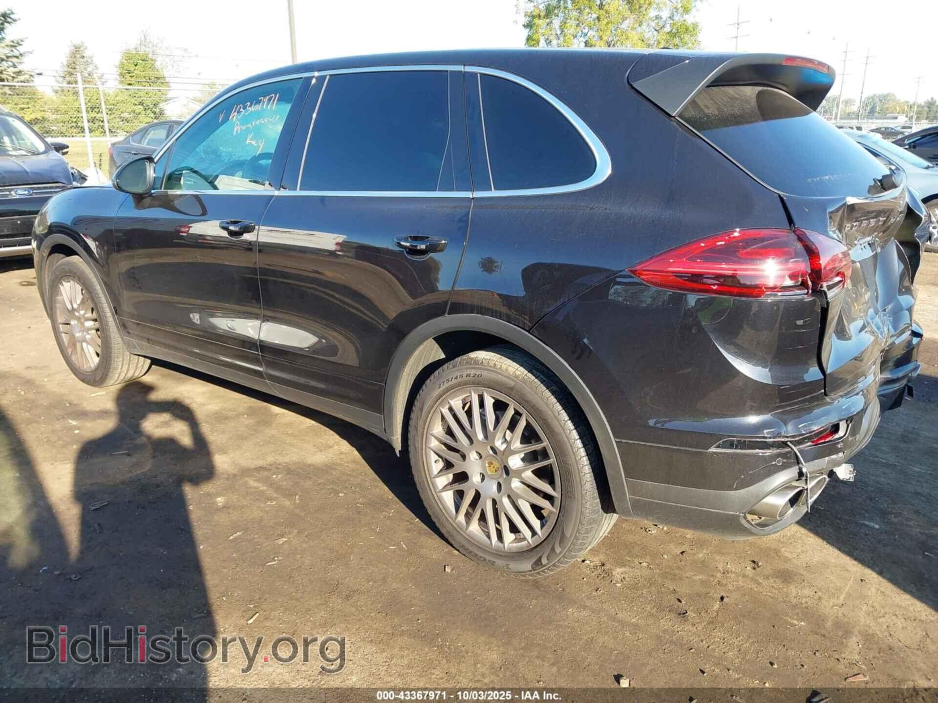 2017 PORSCHE CAYENNE - VIN: WP1AB2A26HLA52834 - Фото 3