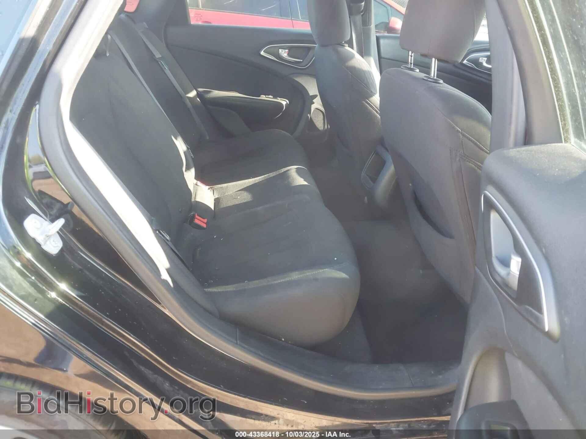 2015 CHRYSLER 200 - VIN: 1C3CCCAB8FN602389 - Фото 8