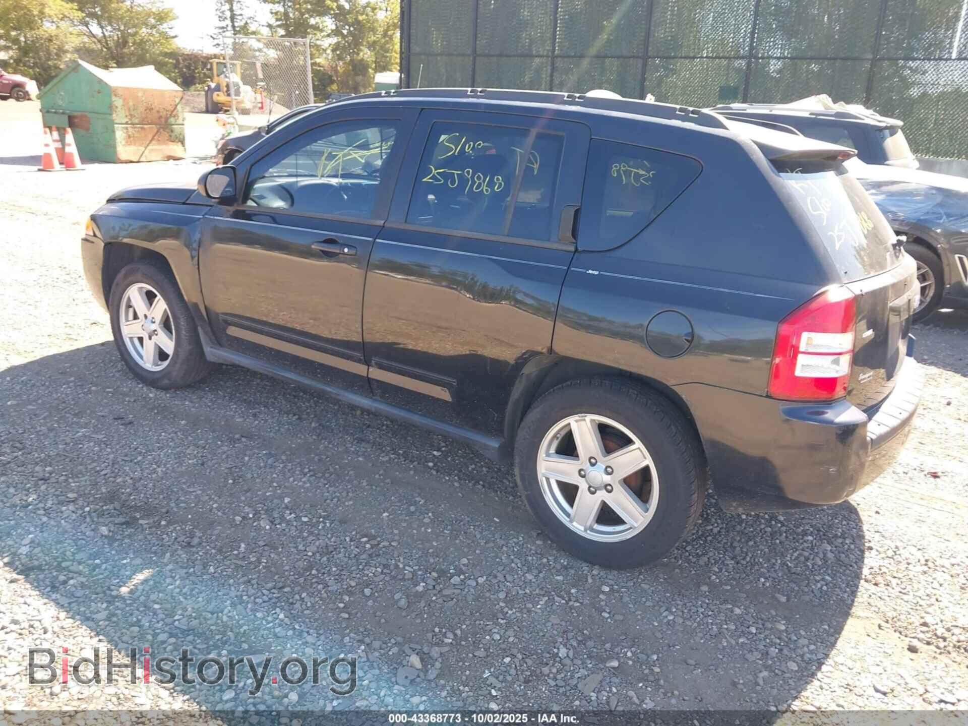 2010 JEEP COMPASS - VIN: 1J4NT4FB3AD506343 - Фото 3