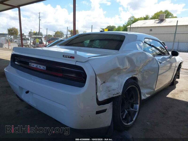 2012 Dodge CHALLENGER (VIN 2C3CDYCJ1CH243924) — фото 4 из 17