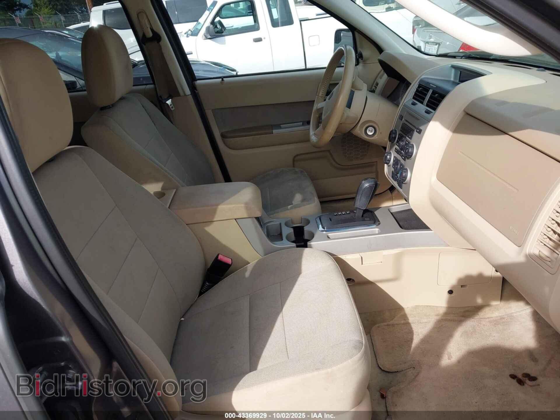 2010 FORD ESCAPE - VIN: 1FMCU9D76AKD21555 - Фото 5