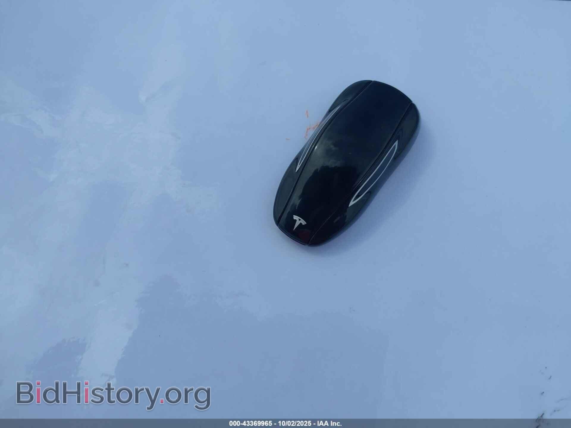 2016 TESLA MODEL S - VIN: 5YJSA1E46GF136068 - Photo 11