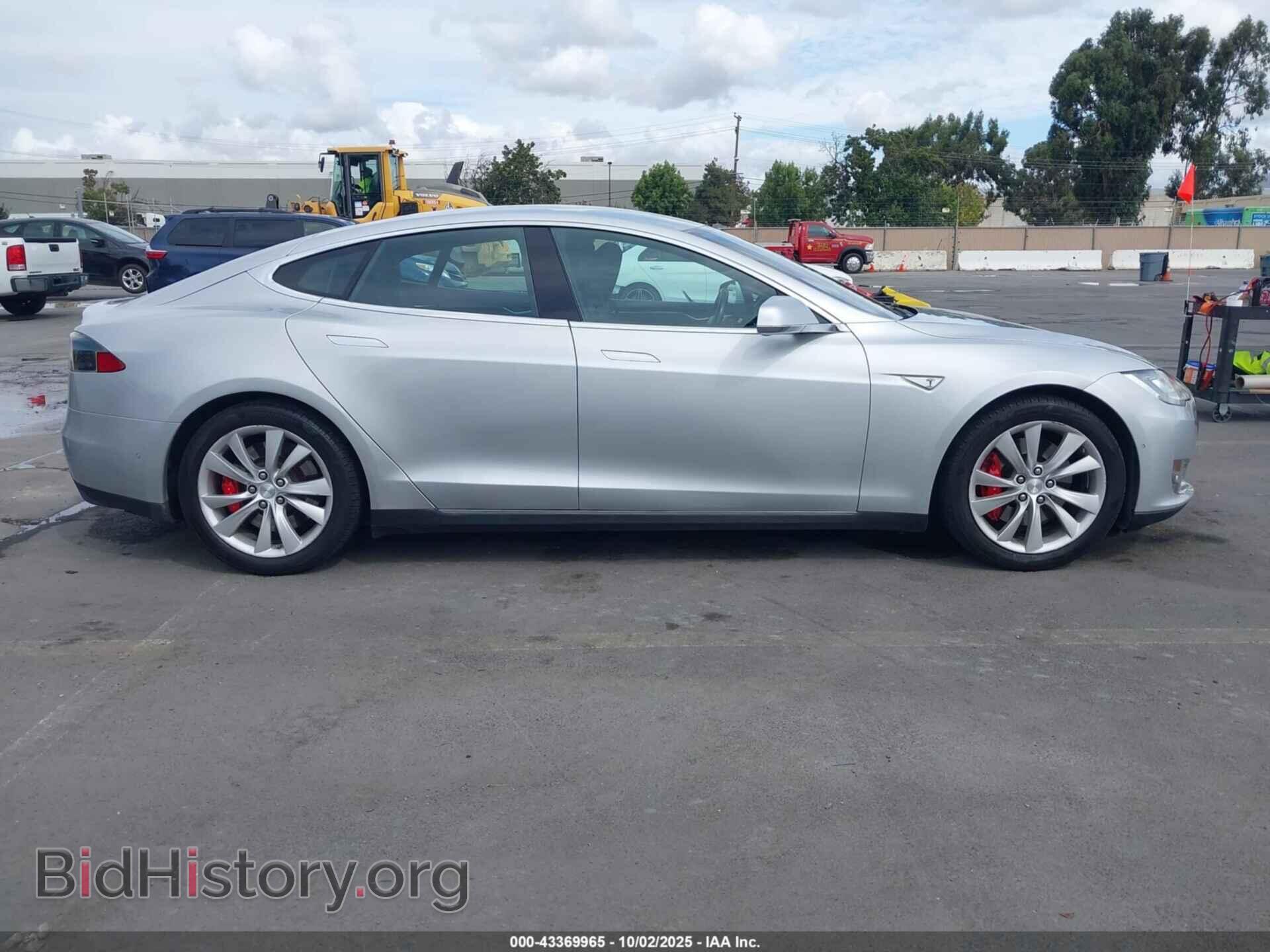 2016 TESLA MODEL S - VIN: 5YJSA1E46GF136068 - Photo 13