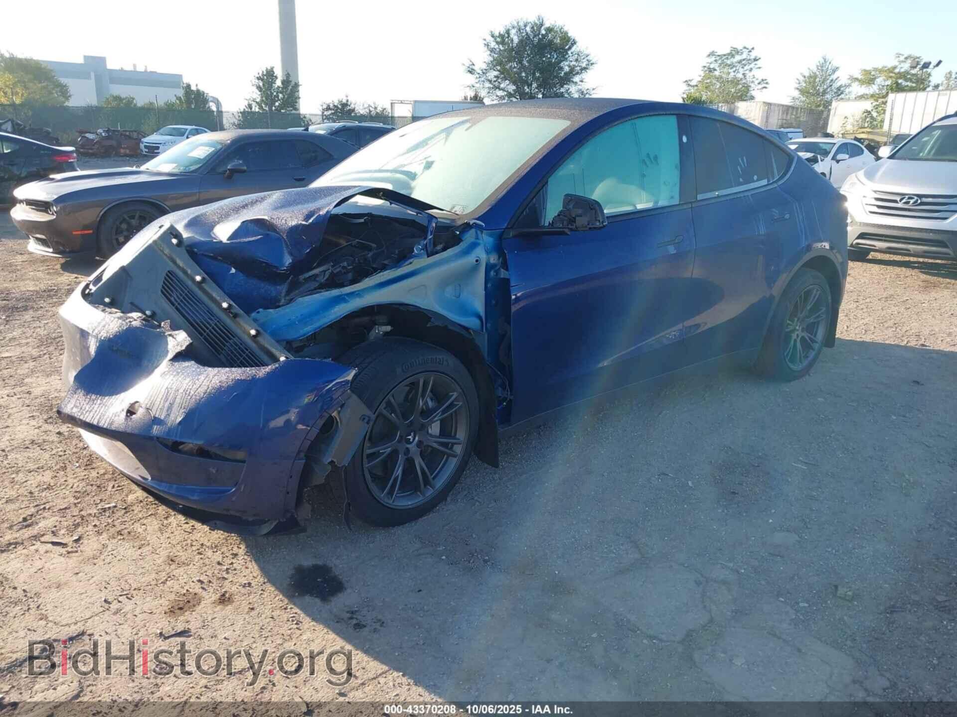2024 TESLA MODEL Y - VIN: 7SAYGDEE3RF160174 - Фото 2