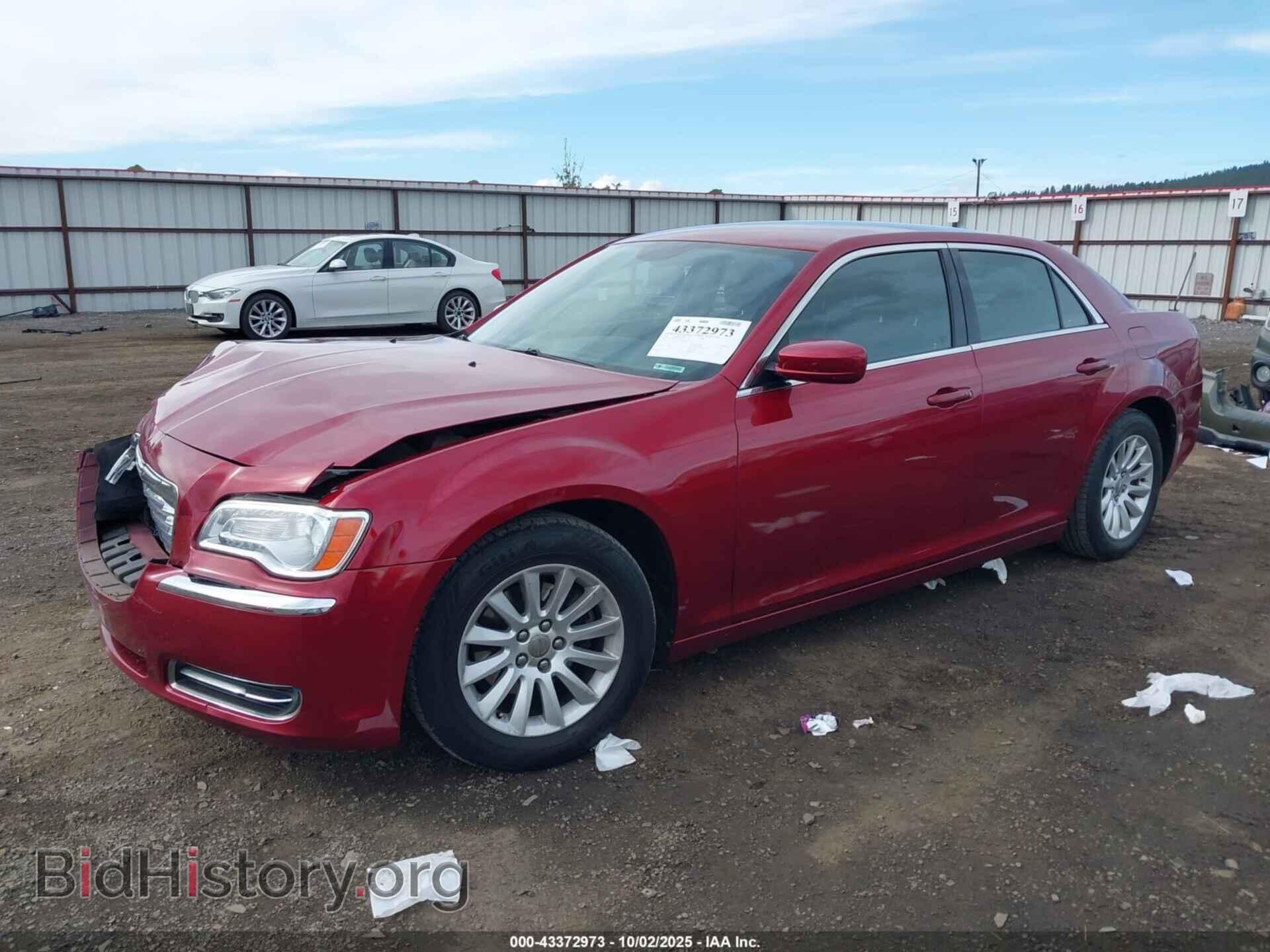 2012 CHRYSLER 300 - VIN: 2C3CCAAG8CH198725 - Фото 2