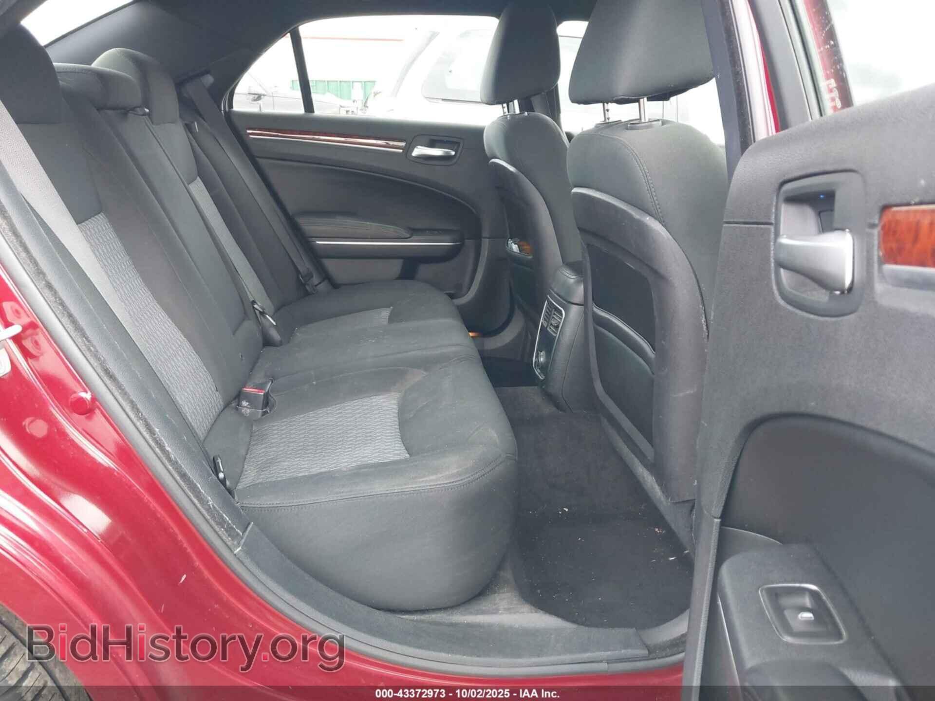 2012 CHRYSLER 300 - VIN: 2C3CCAAG8CH198725 - Фото 8