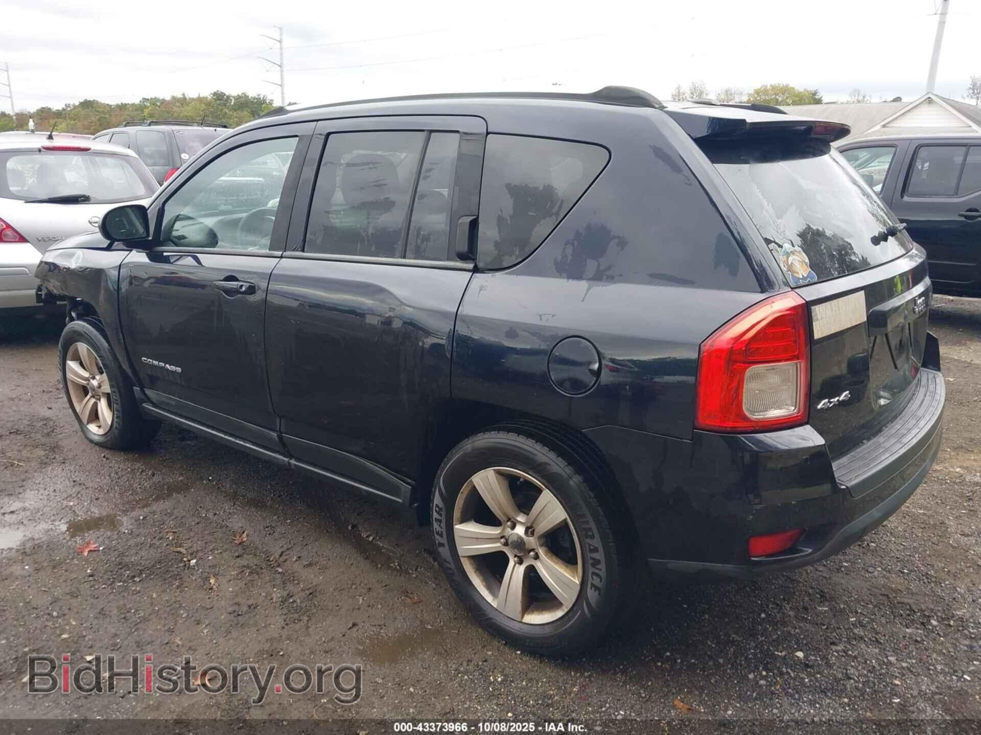 2011 JEEP COMPASS - VIN: 1J4NF1FB2BD207076 - Photo 3