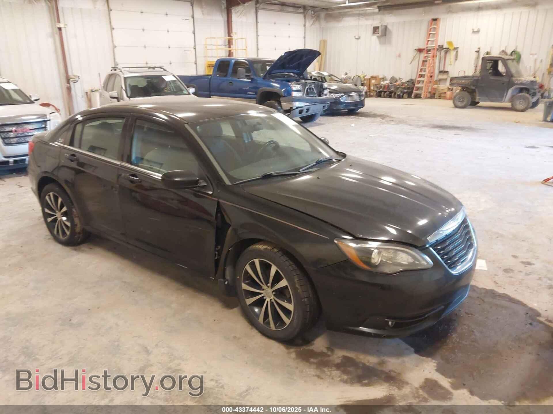 Фотография 1C3CCBBG4DN728461 - CHRYSLER 200 2013