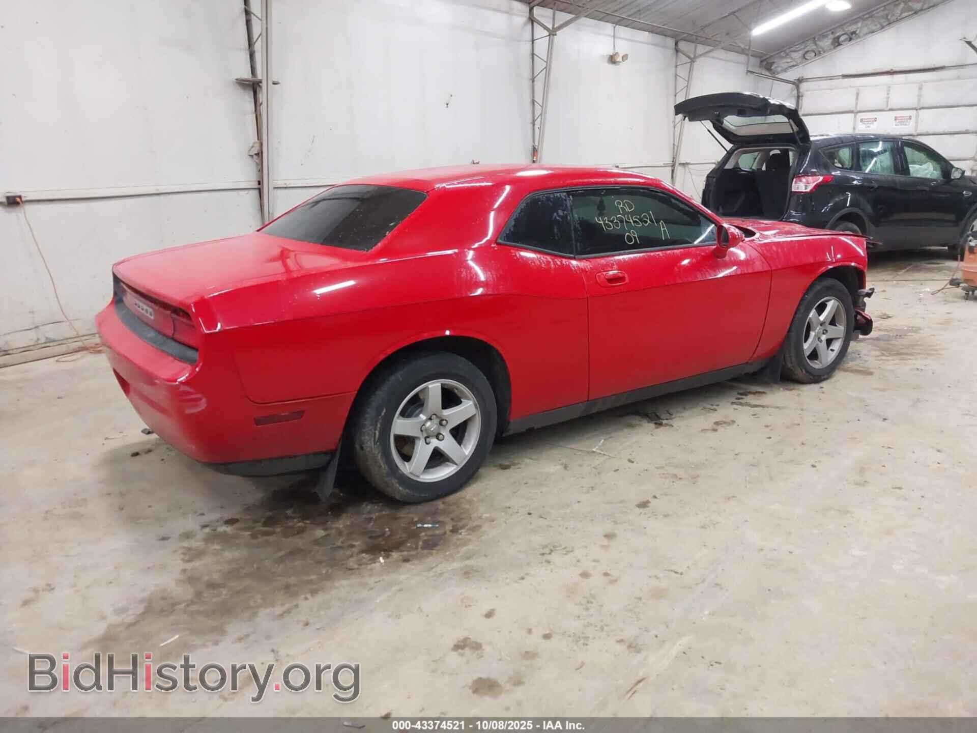 2009 DODGE CHALLENGER - VIN: 2B3LJ44V19H535856 - Фото 4