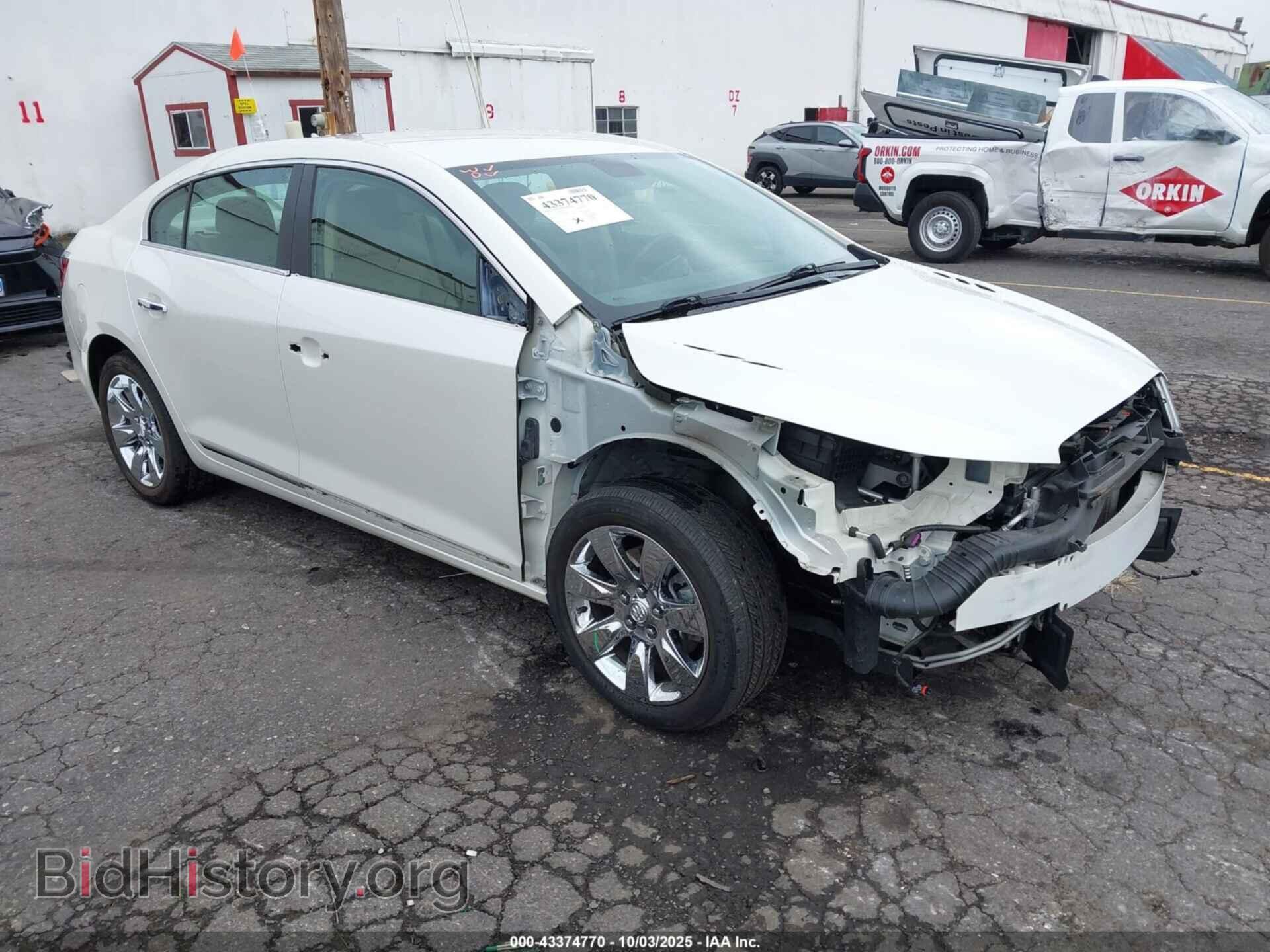 Photo 1G4GE5E30CF200986 - BUICK LACROSSE 2012